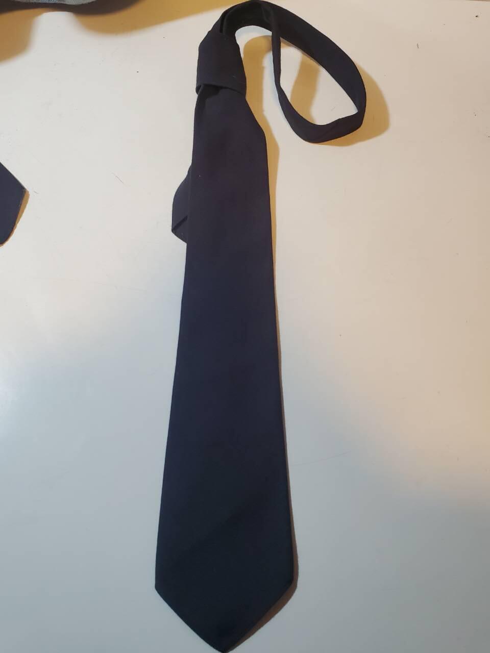 韵星假日拍卖第三十五期 -- Rimey Holidays Auction 34 民主德国国家人民军常服领带 背带厂标