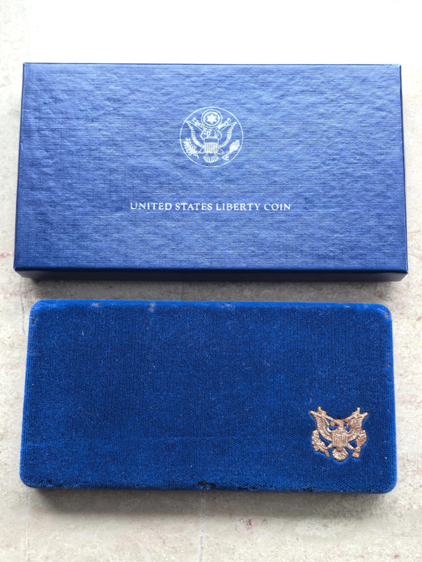 博洋堂“岁启嘉年”2026新年精品大拍专场暨第155期（全场包邮） 美国1986年自由女神像建立100周年精制纪念银镍2枚全套，原盒原装