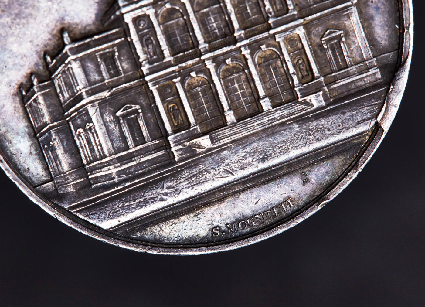 【俄甄集藏】2026年(046)01-07 星期三 晚 19:30 全场包邮 瑞士19世纪日内瓦音乐学院表彰音乐成就银质奖章，直径：41mm，重量：34.24克，原味老包浆