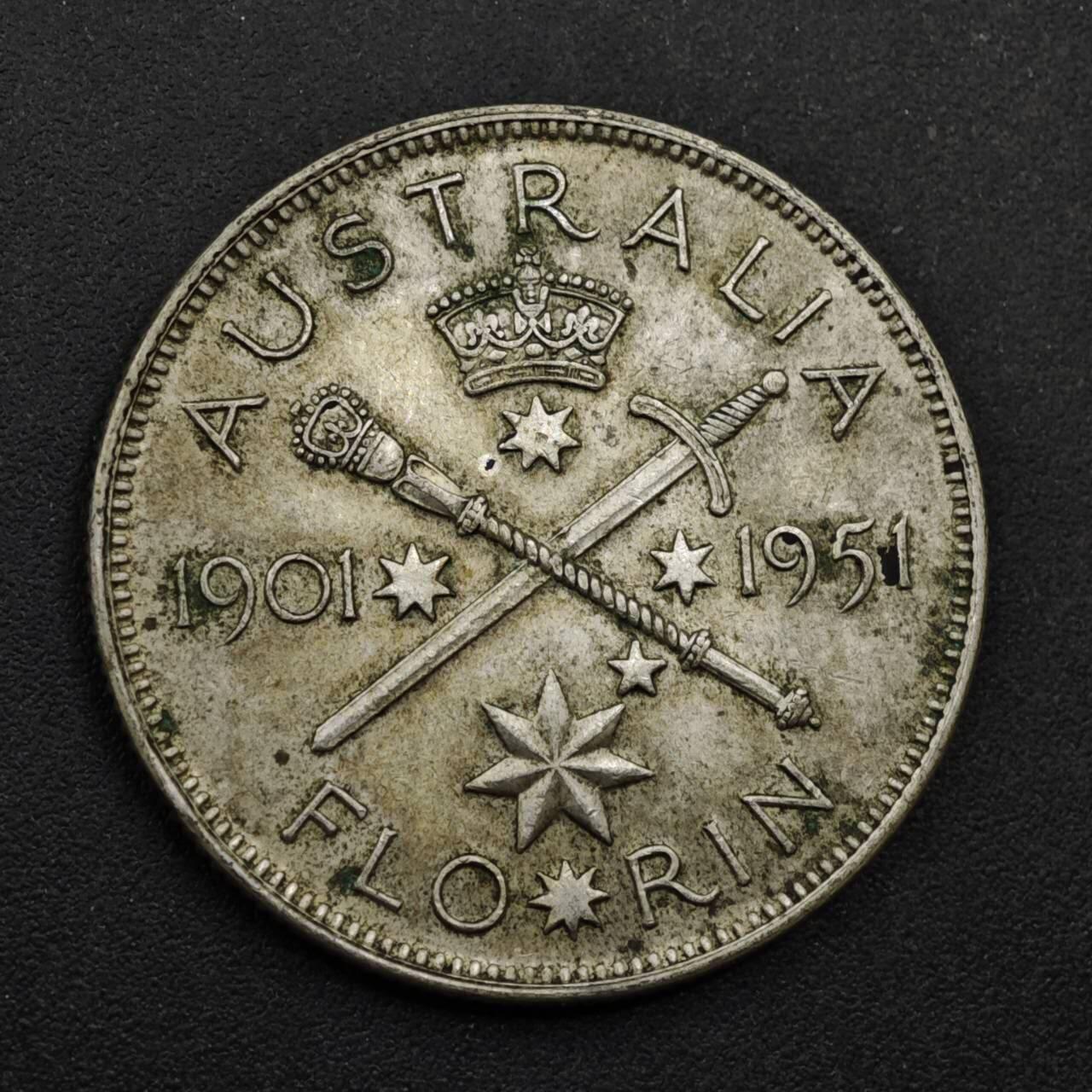 【淘币小摊】限时拍第八百三十九拍  散币银币场  满百包邮可预留两周  周一统一发货  澳大利亚1951年乔治六世弗洛林银币参考银价95