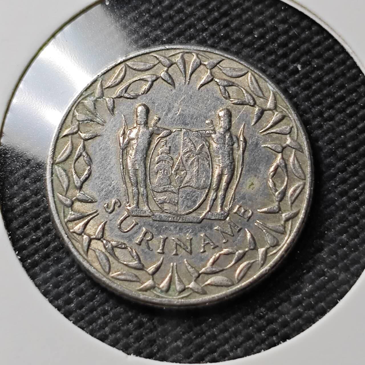 KK钱币收藏小铺  第383期  2月预留时间 周末发货  1966苏里南25分