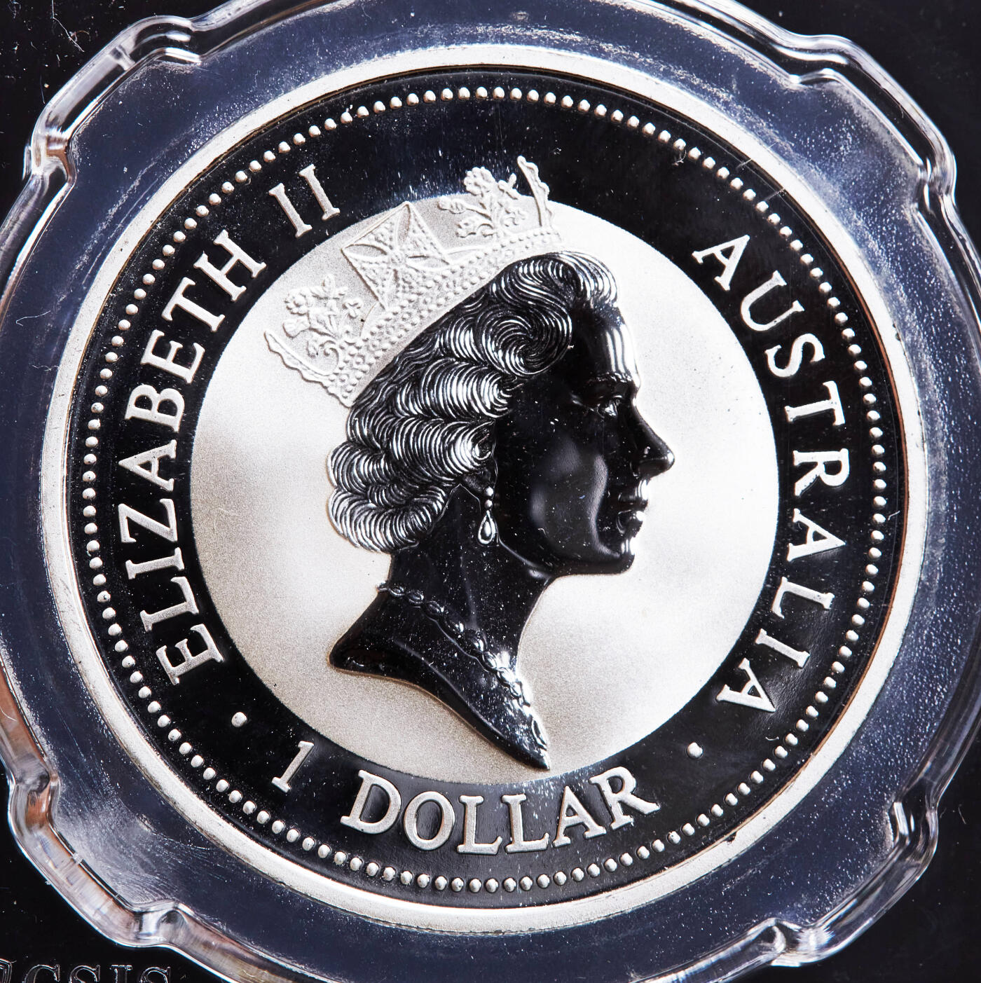 【俄甄集藏】2026年(046)01-07 星期三 晚 19:30 全场包邮 澳大利亚1997年翠鸟1元投资大银币，信泰 MS70，重1盎司，999银，经典品种