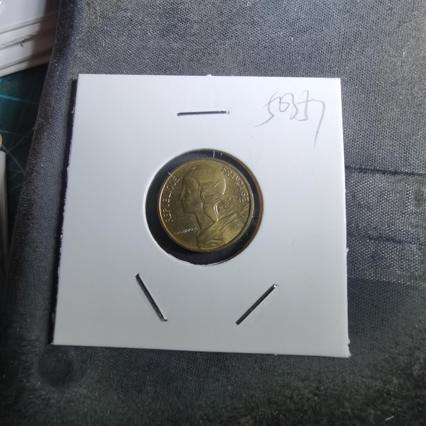 沼泽如烟--第950场 法国1984年五分