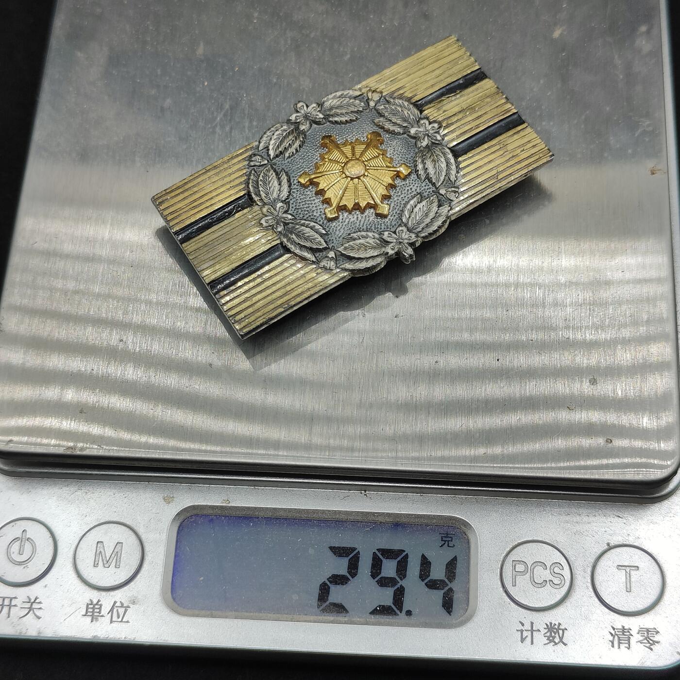 0元起拍勋章 第322期 咸鱼国勋章拍卖专场 1月4日（周日）下午6：00开始 日本消防署 消防长章 纯银制 30克左右