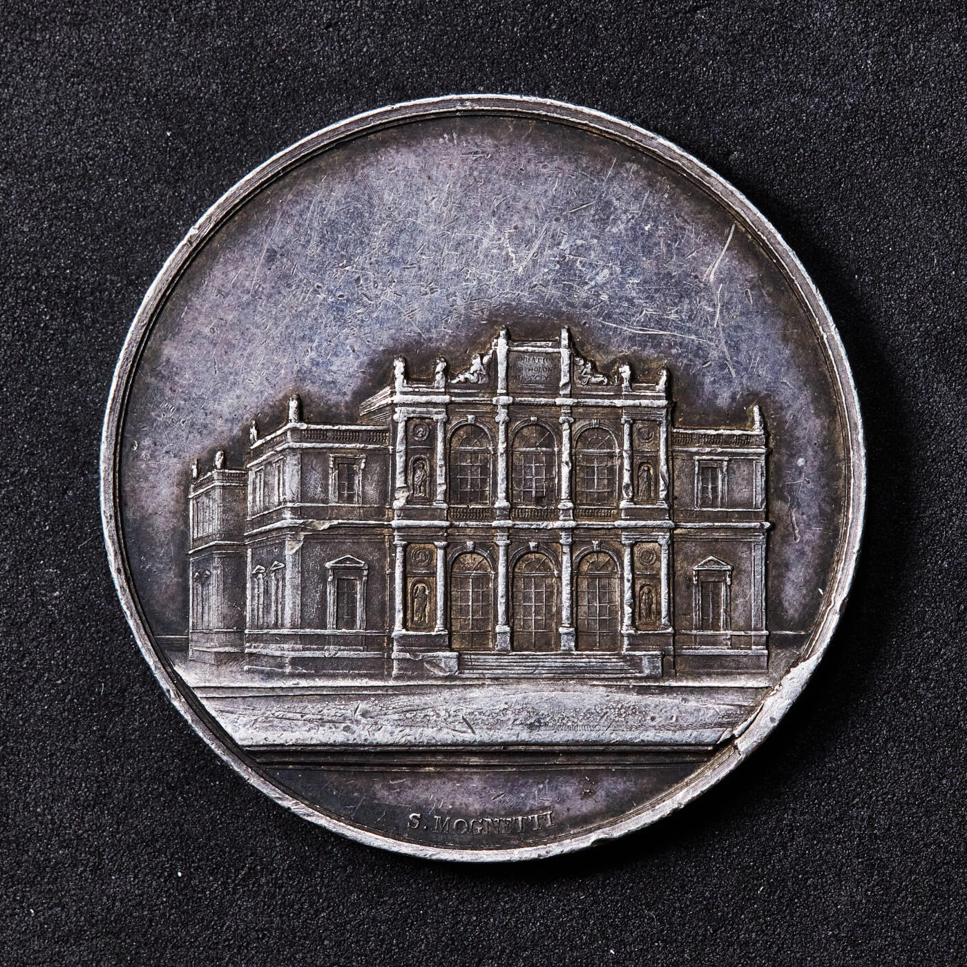 【俄甄集藏】2026年(046)01-07 星期三 晚 19:30 全场包邮 瑞士19世纪日内瓦音乐学院表彰音乐成就银质奖章，直径：41mm，重量：34.24克，原味老包浆