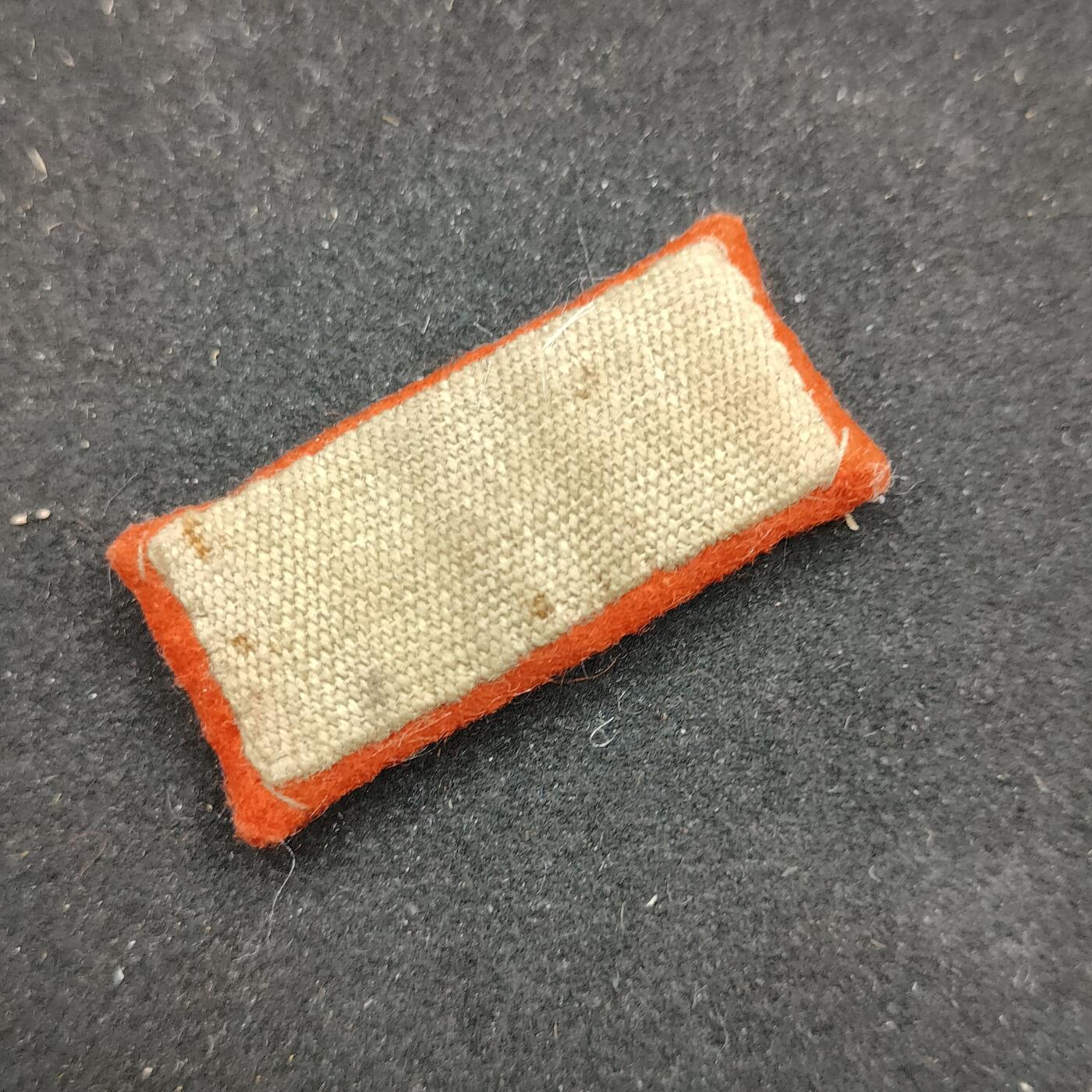 0元起拍勋章 第322期 咸鱼国勋章拍卖专场 1月4日（周日）下午6：00开始 原品98式二等兵领章单个