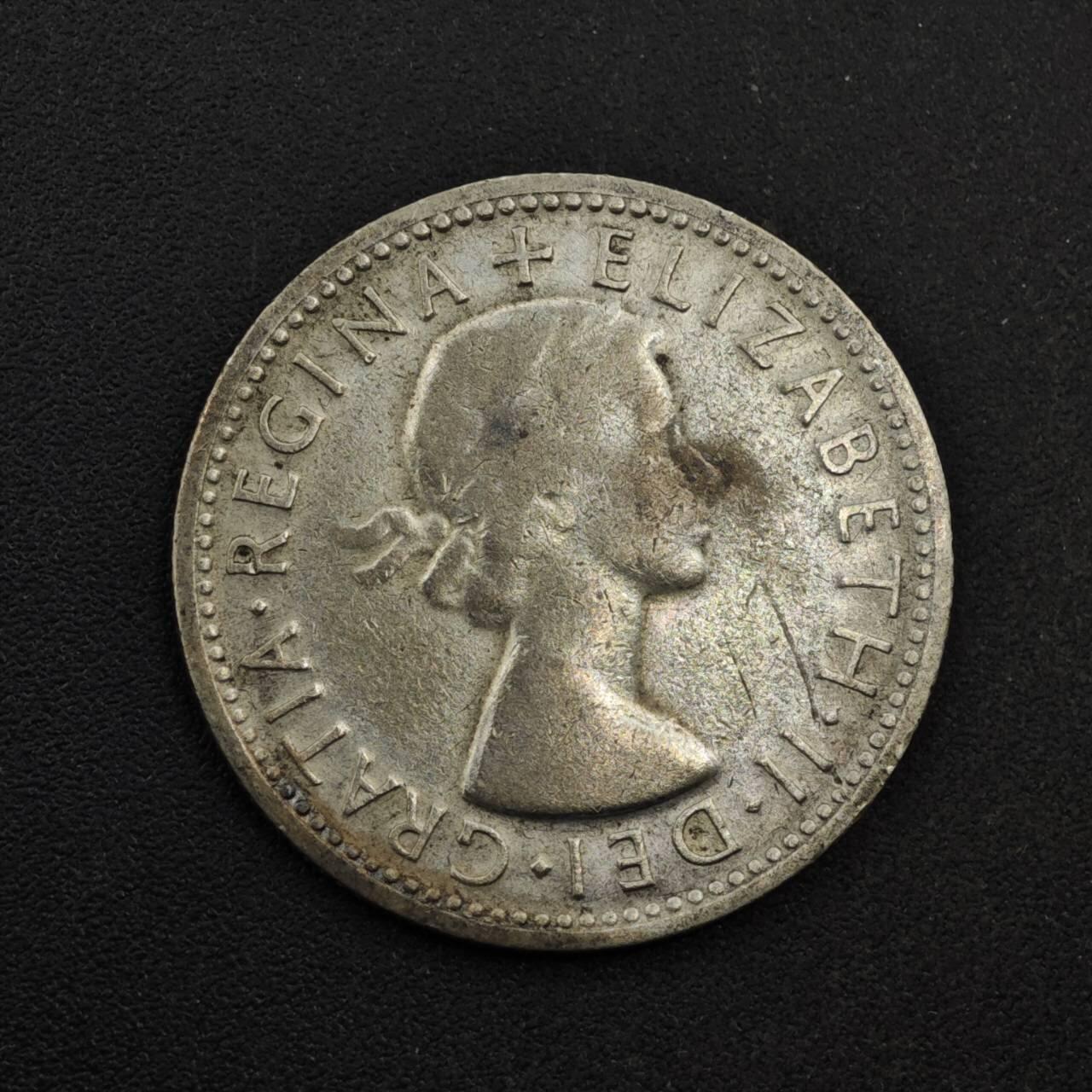 【淘币小摊】限时拍第八百三十九拍  散币银币场  满百包邮可预留两周  周一统一发货  澳大利亚1954年伊丽莎白二世一先令银币参考银价48