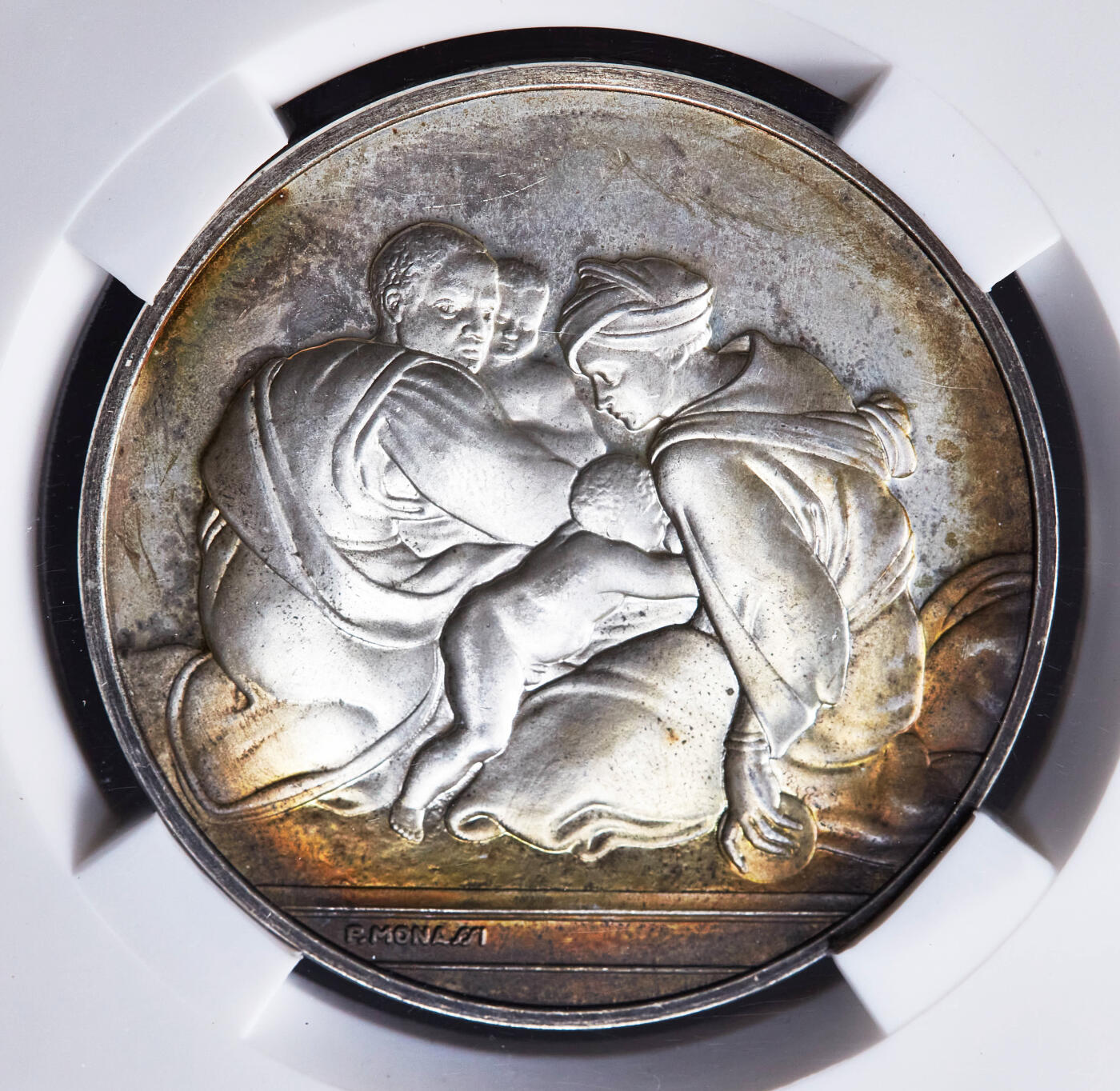 【俄甄集藏】2026年(046)01-07 星期三 晚 19:30 全场包邮 意大利1970年代浮雕复刻米开朗基罗《圣家族》雕塑宗教崇尚精制大银章，信泰 PF63UC，原味包浆，重1.25盎司，92.5%银，标签错误