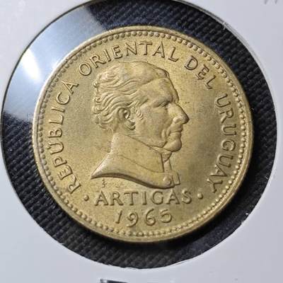 KK钱币收藏小铺  第383期  2月预留时间 周末发货 -  1965乌拉圭10比索 铜币