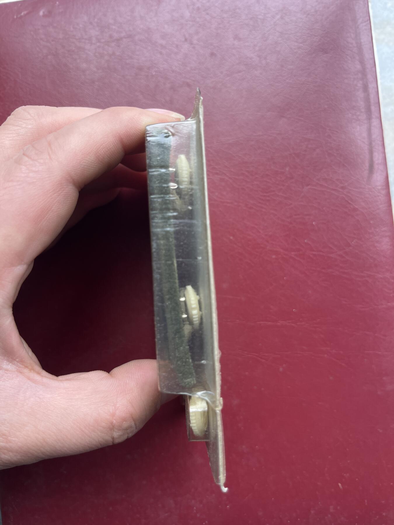 八九十年代朝鲜刺绣丝织章专场拍卖 九十年代朝鲜社会主义国家苏式原始状态丝织章1