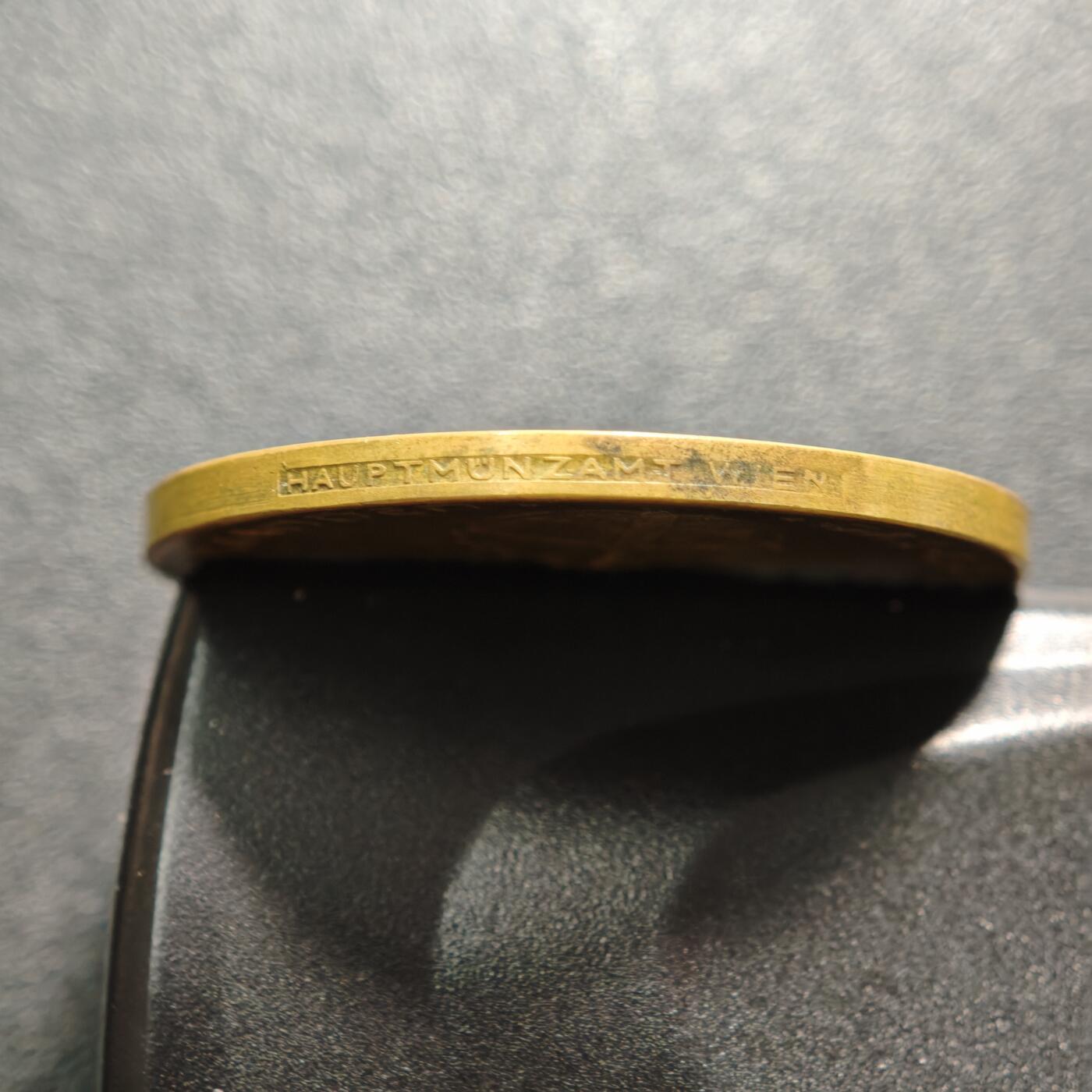 【德藏】世界币章拍卖第160期 1938年 德国吞并奥地利纪念铜章 原盒 直径约：36.1mm；重约：18.3g（原图请联系客服）