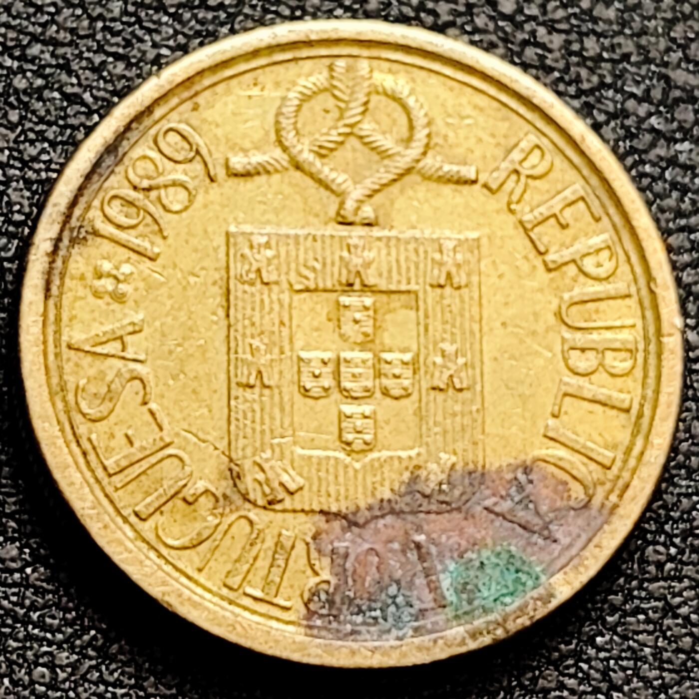 泉币菌-第160场-新年第三场 精品福利场 葡萄牙10埃斯库多1989年23.5mm铜币