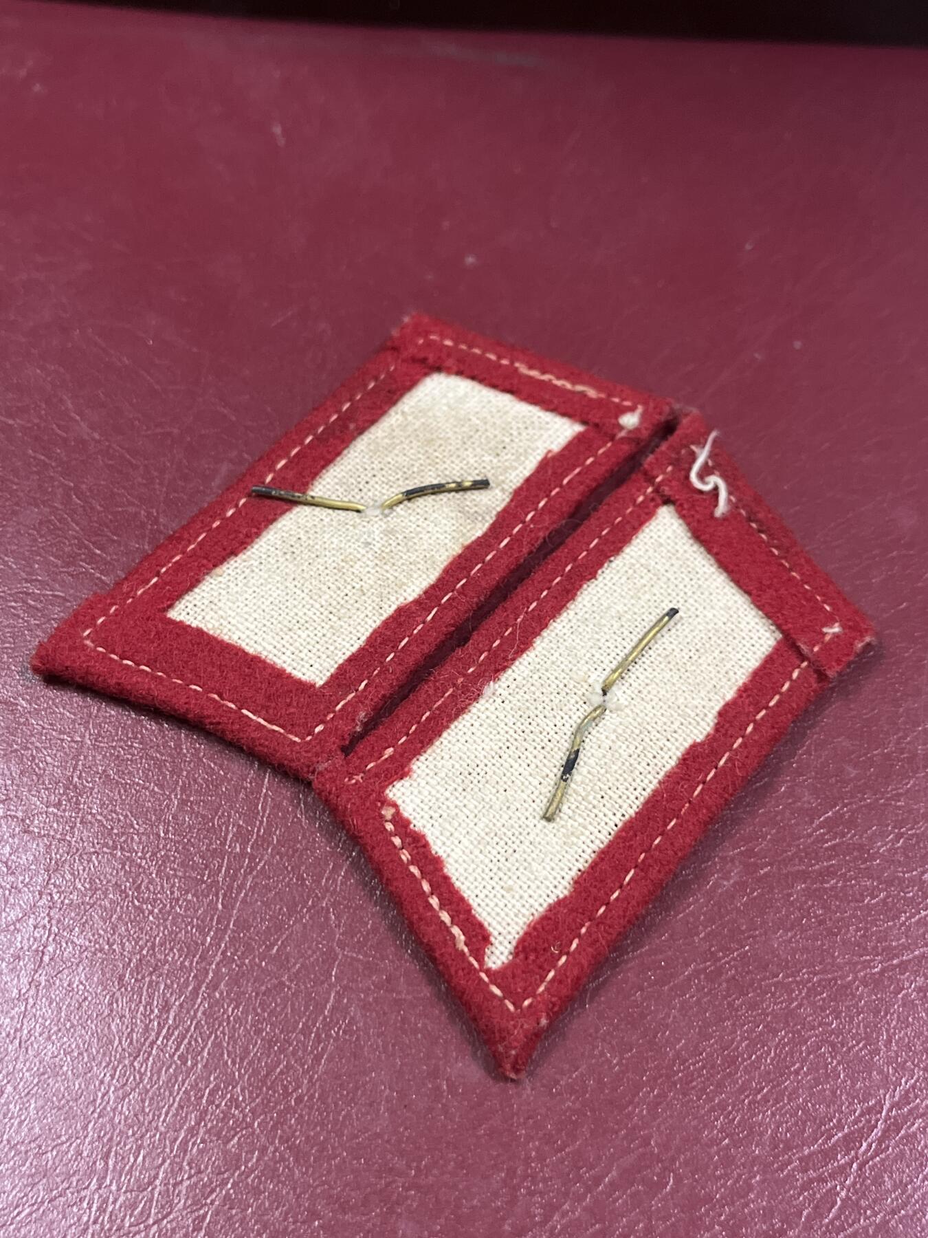 五十年代社会主义国家仿苏联徽章专场拍卖 五十年代苏联工程兵徽章（方铲）