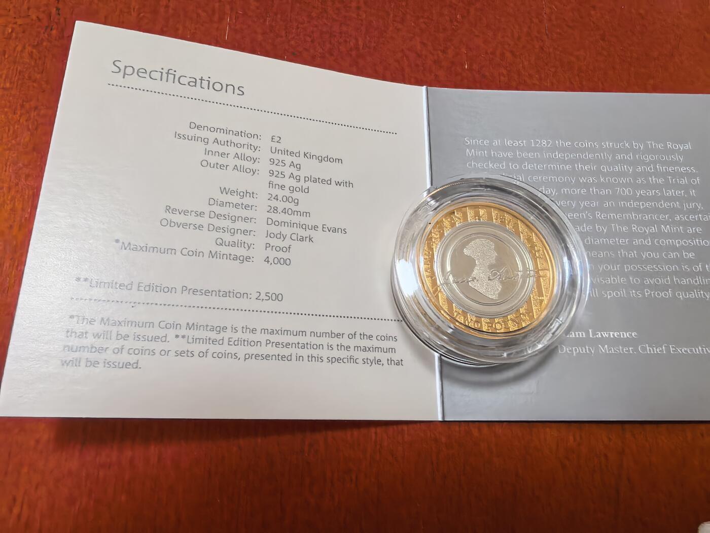 长老汇蛇年精选第九十一场拍卖 2017英国简奥斯汀2英镑双色加厚精制银币，24克925银，盒证全，2500枚，英国受欢迎程度仅次于莎士比亚的作家