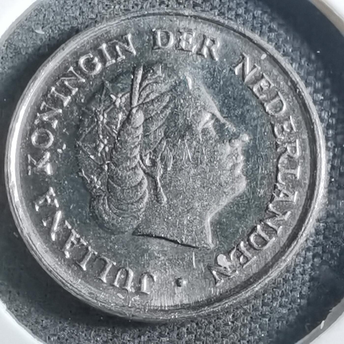 沼泽如烟--第950场 荷兰1979年十分