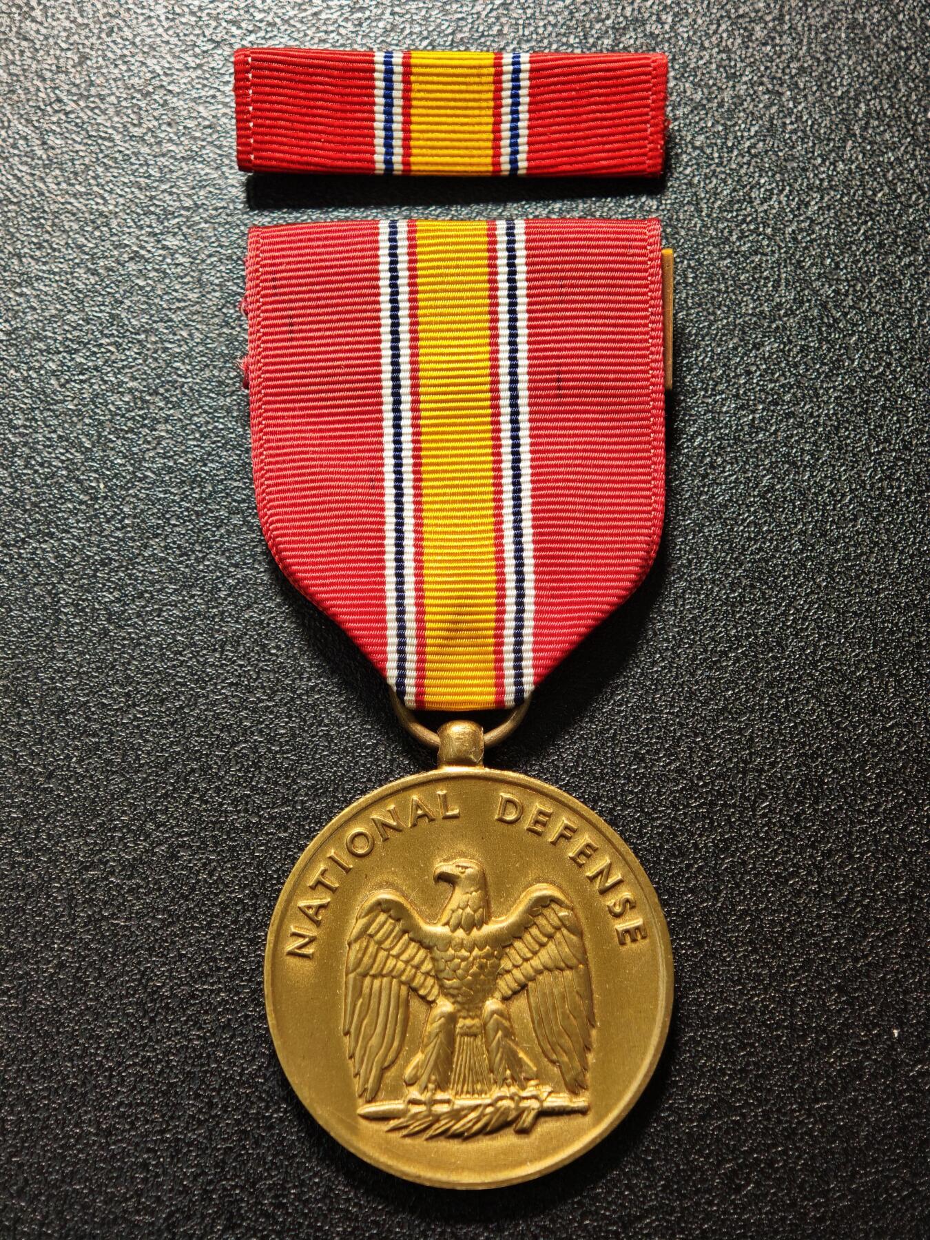 【德藏】世界币章拍卖第160期 美国国防服役奖章 原盒 带略  直径约：31.8mm/仅章；重约：20g