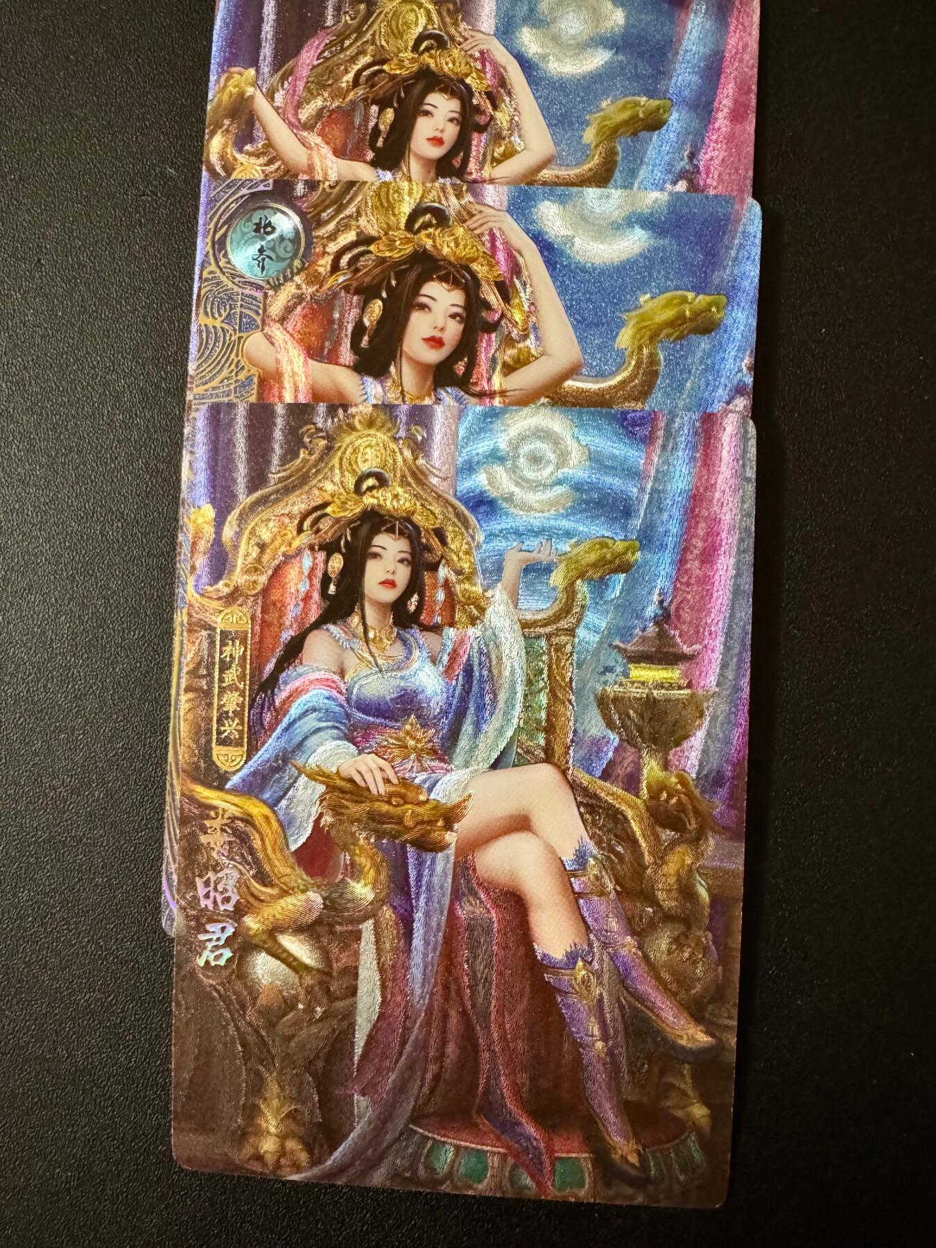 NO.20.5 好又多妹卡大赏，祝你新年旺桃花~只能从此链接进的专场！新店点关注不迷路~每周一站式配齐，方便凑单！（周5晚9点截拍，卖家送拍免费！） 卡玩帕克 百花谱 娄昭君 粗闪3张