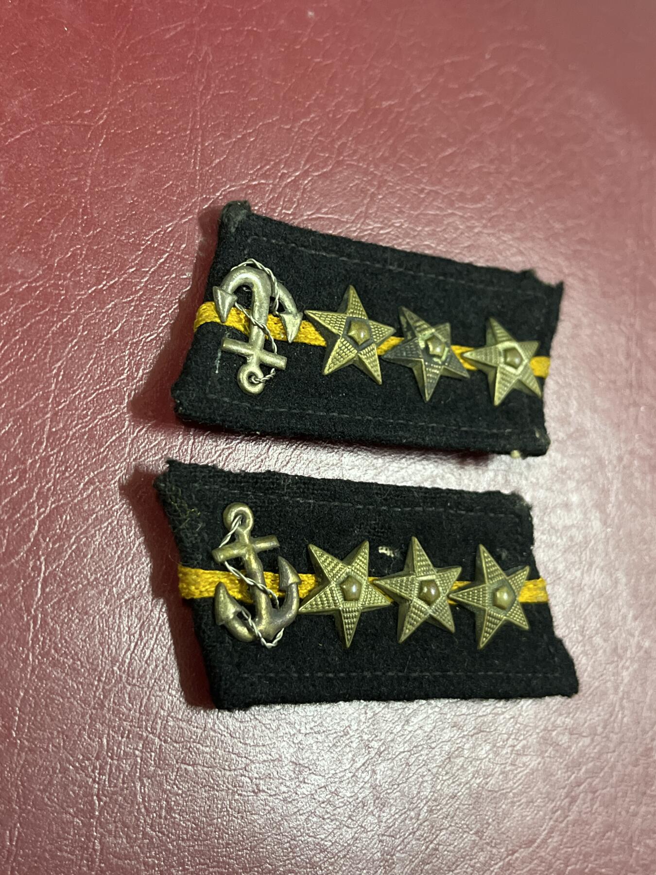 五十年代社会主义国家仿苏联徽章专场拍卖 五十年代苏联海军上士活动锚徽章