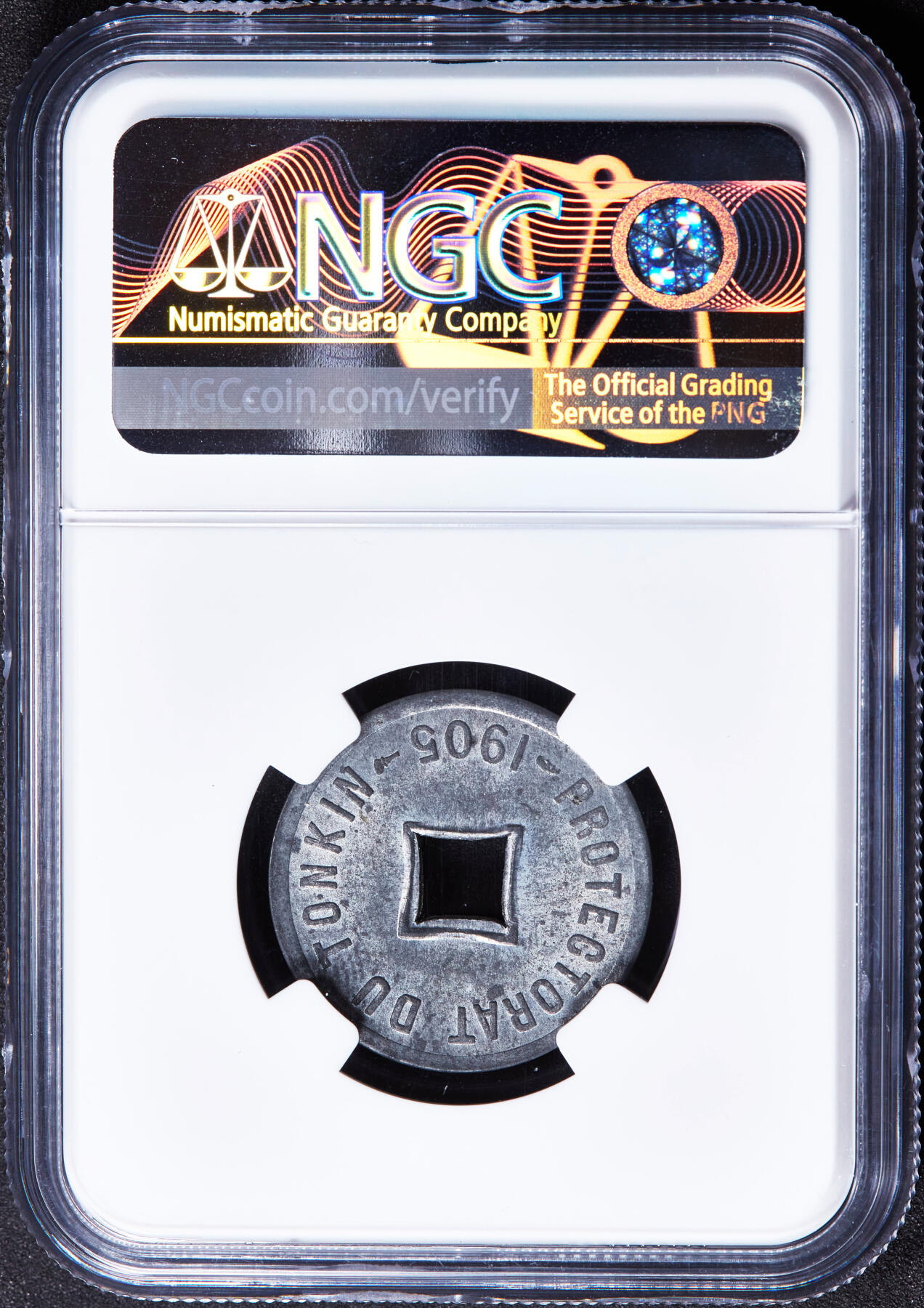 【俄甄集藏】2026年(046)01-07 星期三 晚 19:30 全场包邮 法属印度支那东京湾1905年1/600皮阿斯特锌币，NGC MS63，原光品相