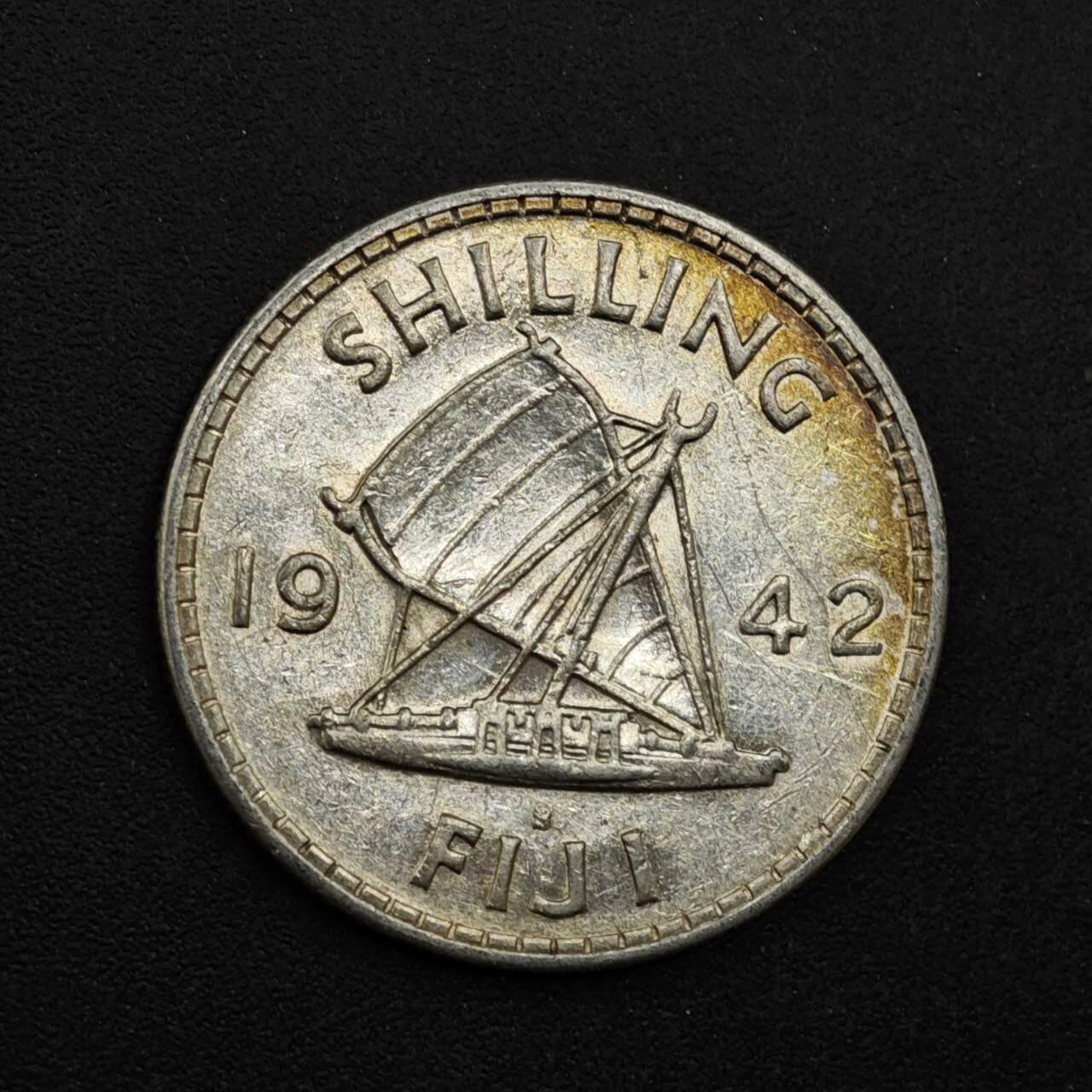 【淘币小摊】限时拍第八百三十九拍  散币银币场  满百包邮可预留两周  周一统一发货  斐济1942年乔治六世一先令银币参考银价47