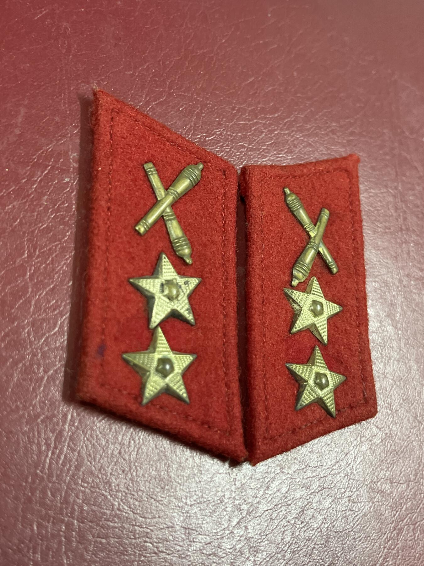 五十年代社会主义国家仿苏联徽章专场拍卖 五十年代苏联炮兵徽章