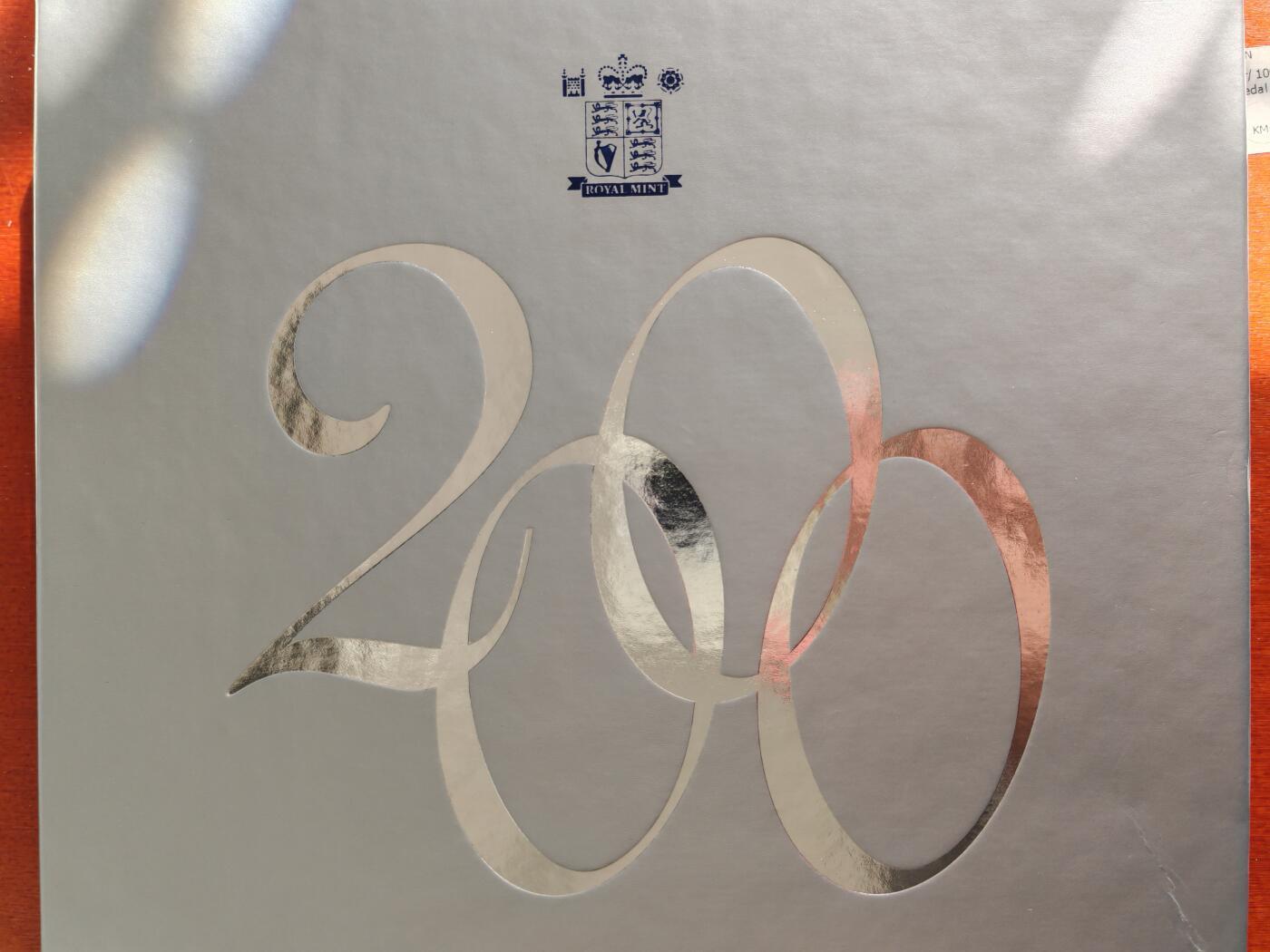 长老汇蛇年精选第九十一场拍卖 2000英国10枚精制币豪华装，盒证全，含千禧年5英镑