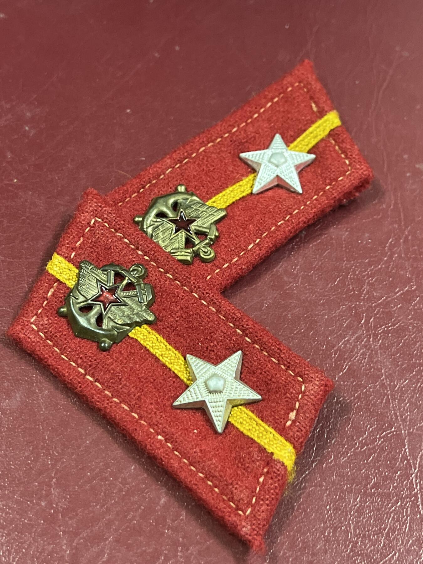 五十年代社会主义国家仿苏联徽章专场拍卖 五十年代苏联合成军下士徽章