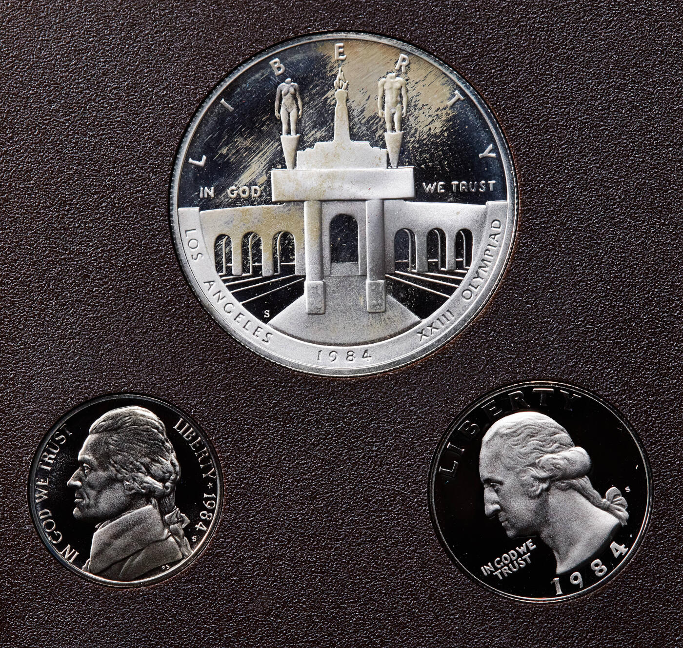 【俄甄集藏】2026年(046)01-07 星期三 晚 19:30 全场包邮