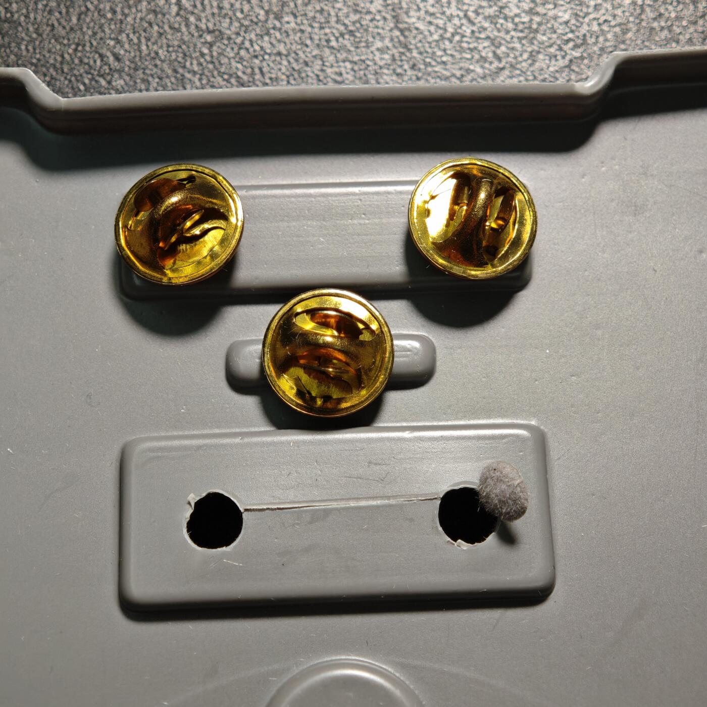 【德藏】世界币章拍卖第160期 美国海军成就奖章 原盒带略和珐琅略 直径约：32.3mm/仅章；重约：28.1g