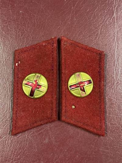 五十年代社会主义国家仿苏联徽章专场拍卖 - 五十年代苏联红军军医徽章