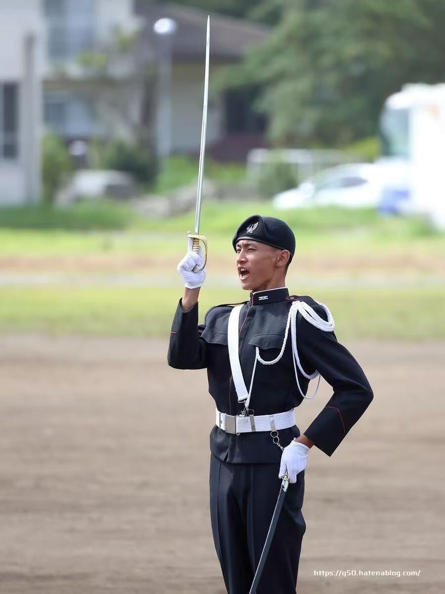 0元起拍勋章 第322期 咸鱼国勋章拍卖专场 1月4日（周日）下午6：00开始 合法未开刃 日本自卫队 防卫大学校仪仗队 指挥刃