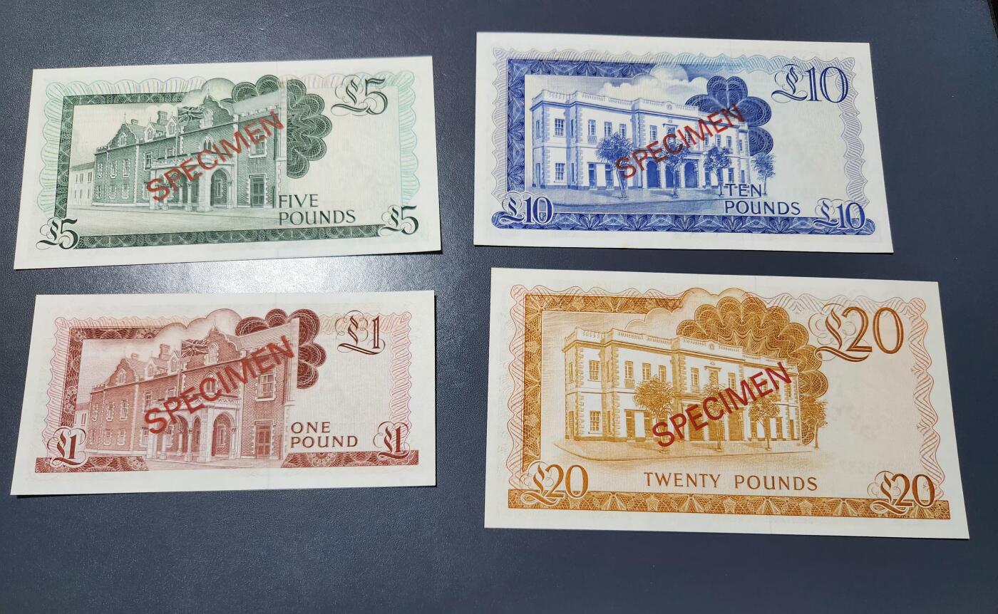 1月2号晚上8点 外国纸币自动截拍第78场 【全新初版样钞】直布罗陀4张全套(1,5,10,20镑)1975年UNC保真