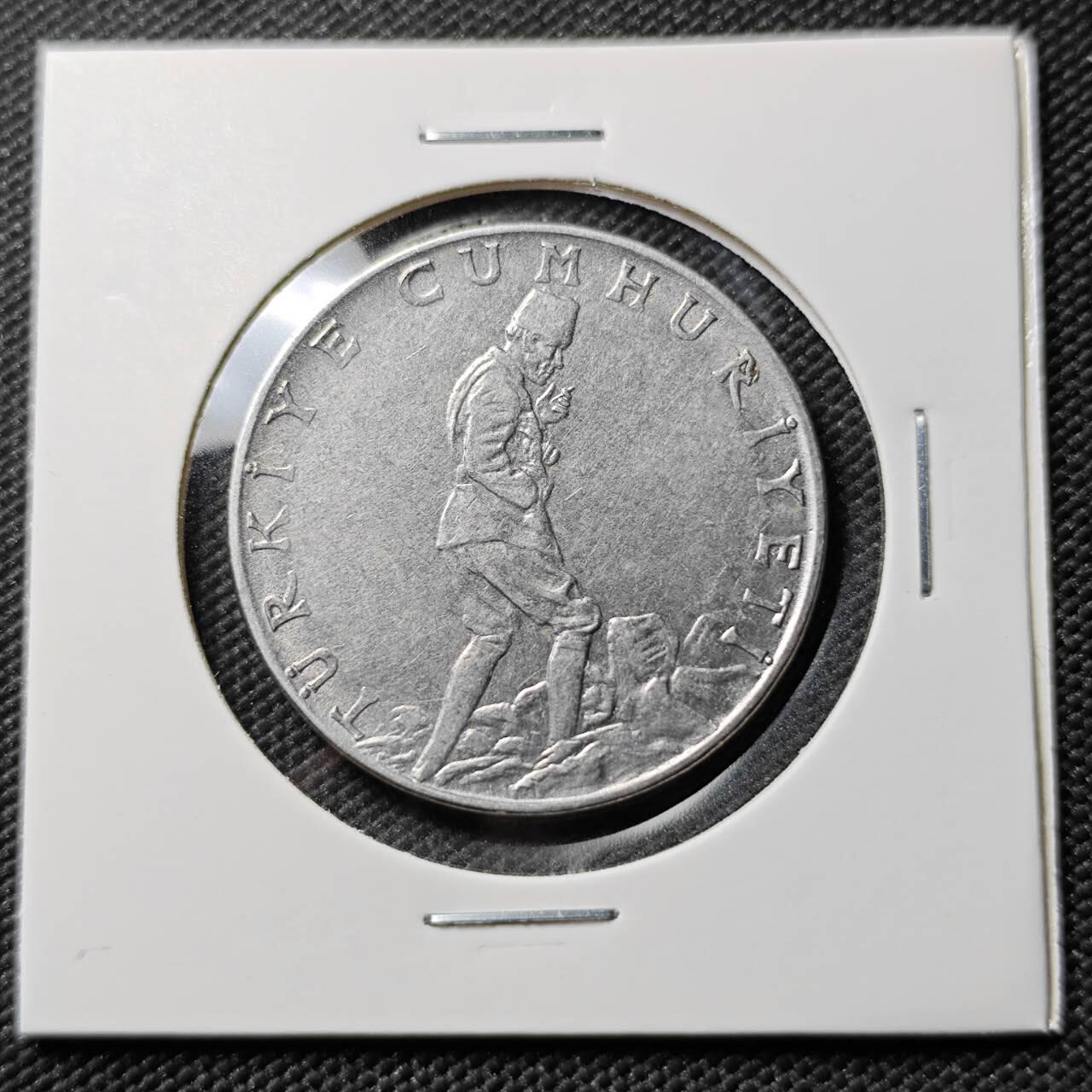 KK钱币收藏小铺  第384期  2月预留时间 周末发货  土耳其2.5里拉