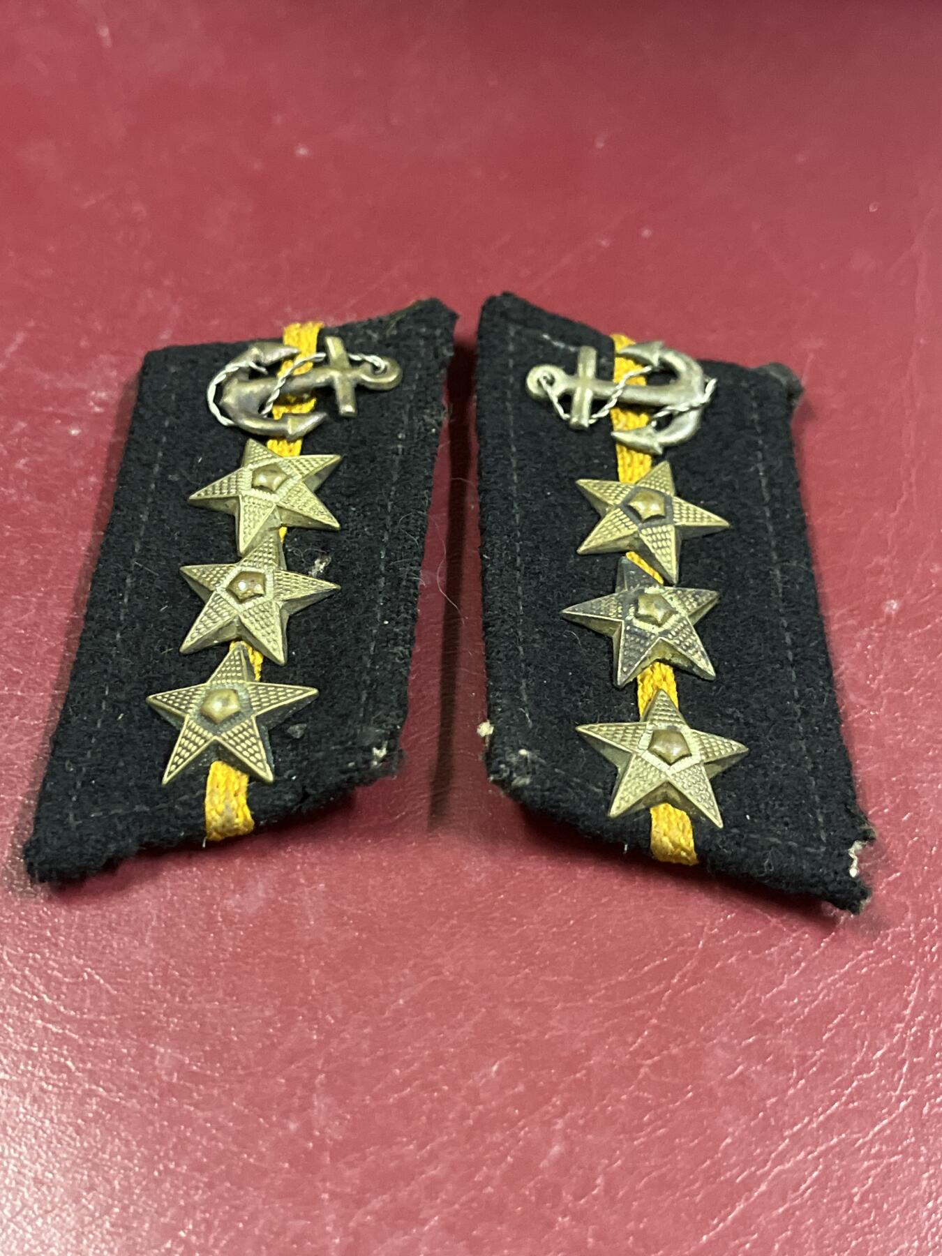 五十年代社会主义国家仿苏联徽章专场拍卖 五十年代苏联海军上士活动锚徽章