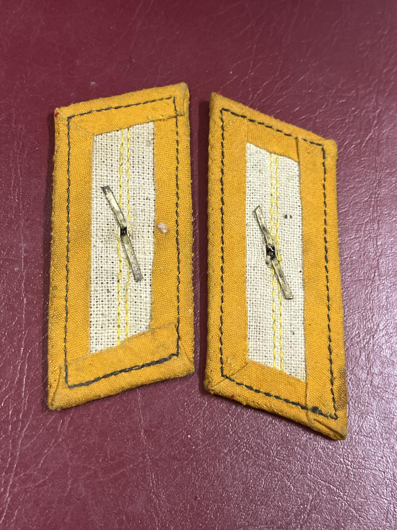 五十年代社会主义国家仿苏联徽章专场拍卖 五十年代苏联海岸炮兵学生徽章