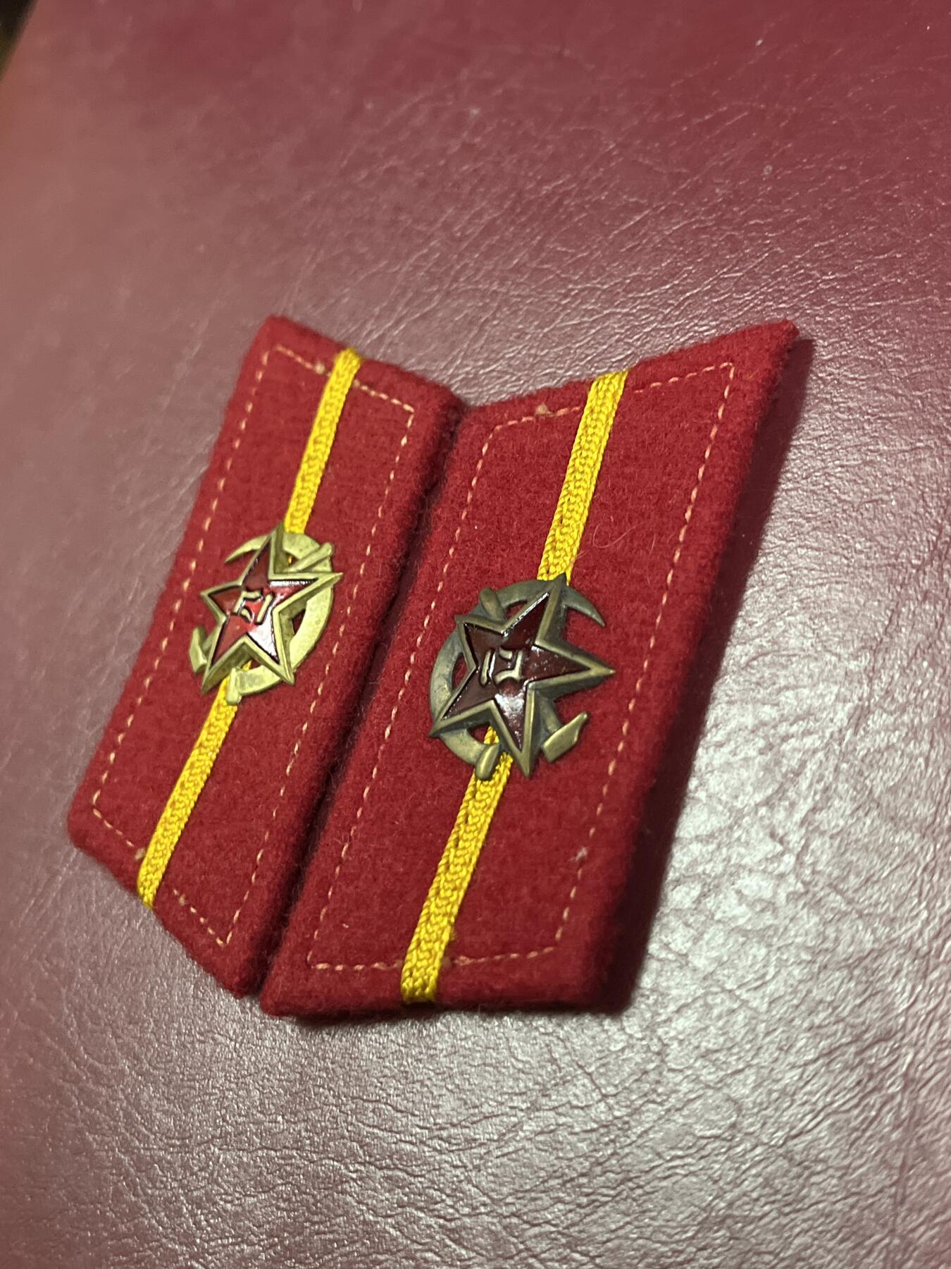 五十年代社会主义国家仿苏联徽章专场拍卖 五十年代苏联合成军学生徽章