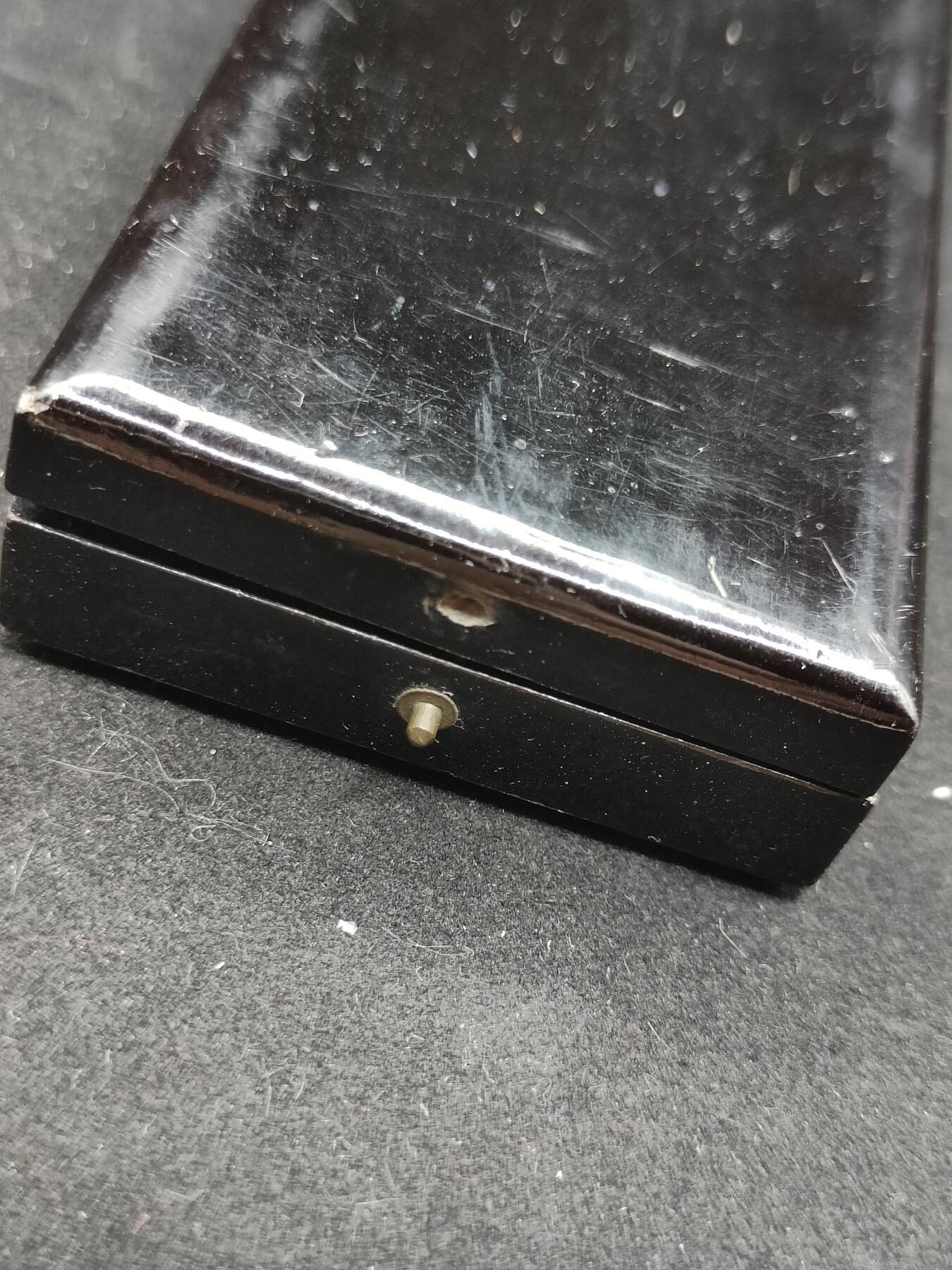 0元起拍勋章 第322期 咸鱼国勋章拍卖专场 1月4日（周日）下午6：00开始 明治二十八年甲午从军记章带盒