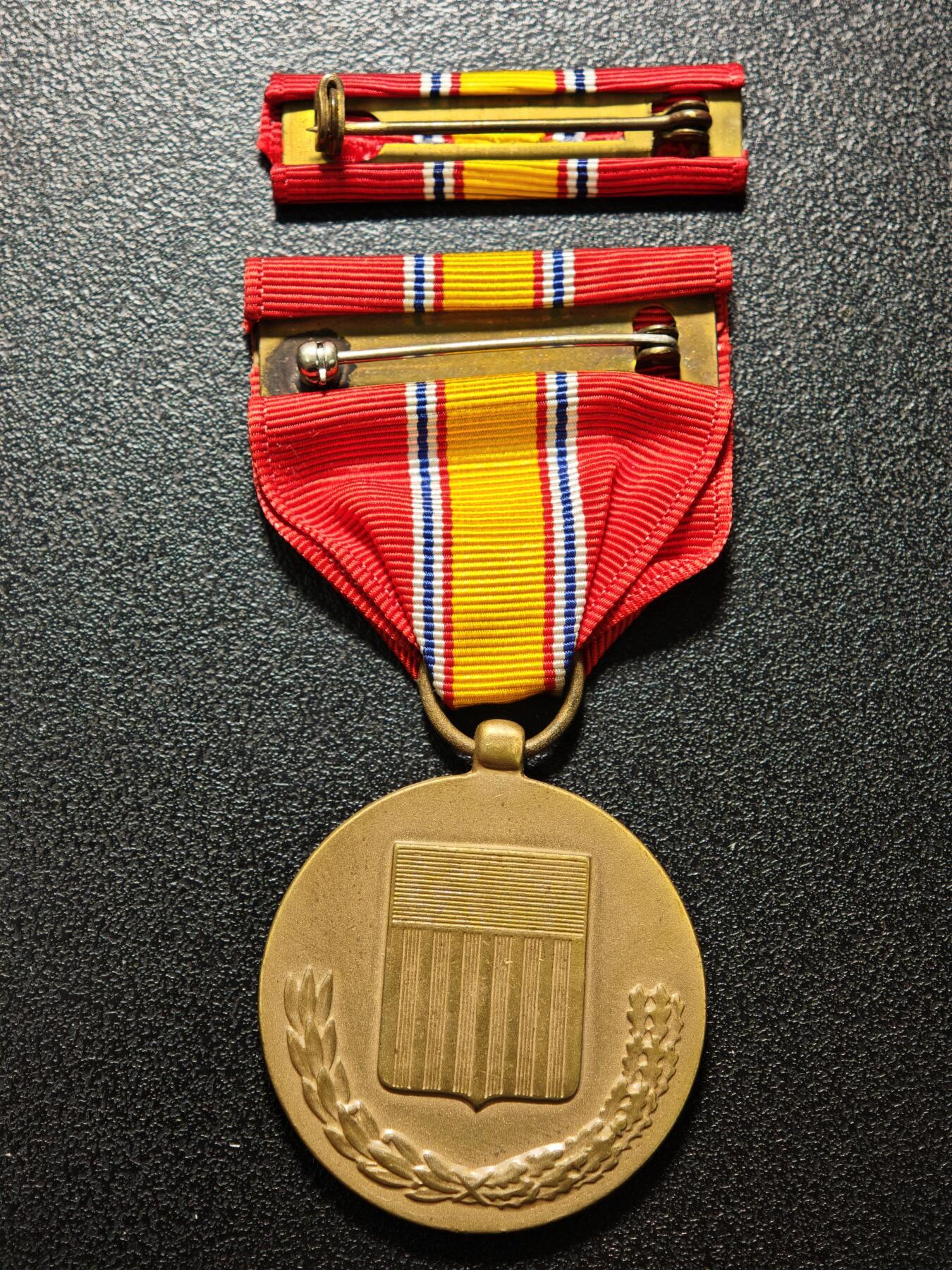 【德藏】世界币章拍卖第160期 美国国防服役奖章 原盒 带略 直径约：31.7mm/仅章；重约：21.3g