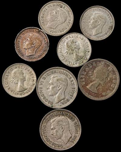 修遠堂世界钱币第一百期 - 英系银币一组 一枚925银重1.38g，其余总重14.00g，含银50%