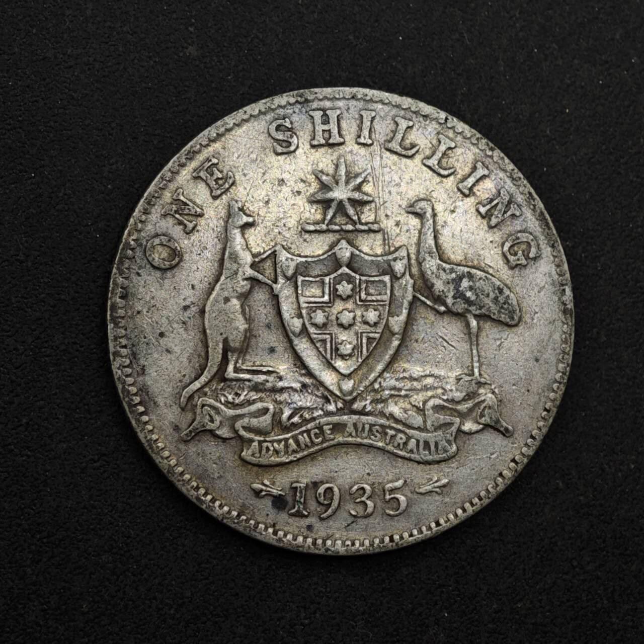 【淘币小摊】限时拍第八百三十九拍  散币银币场  满百包邮可预留两周  周一统一发货  澳大利亚1935年乔治五世一先令银币参考银价87
