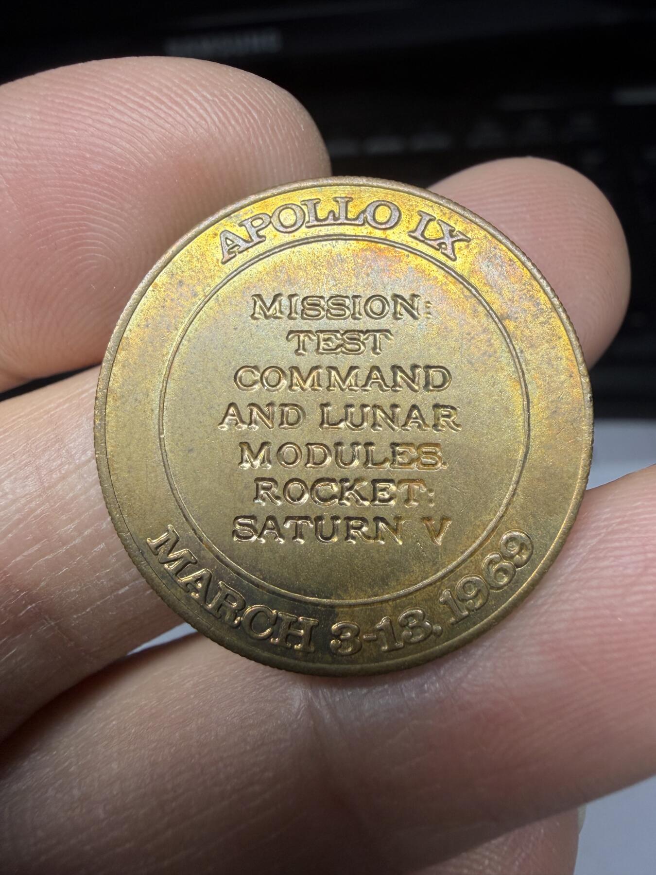 2026年集古藏今外币拍卖第一期-第1场—（总第298拍），可以寄存60天，满160元包邮。 1969年登月纪念章，直径26毫米