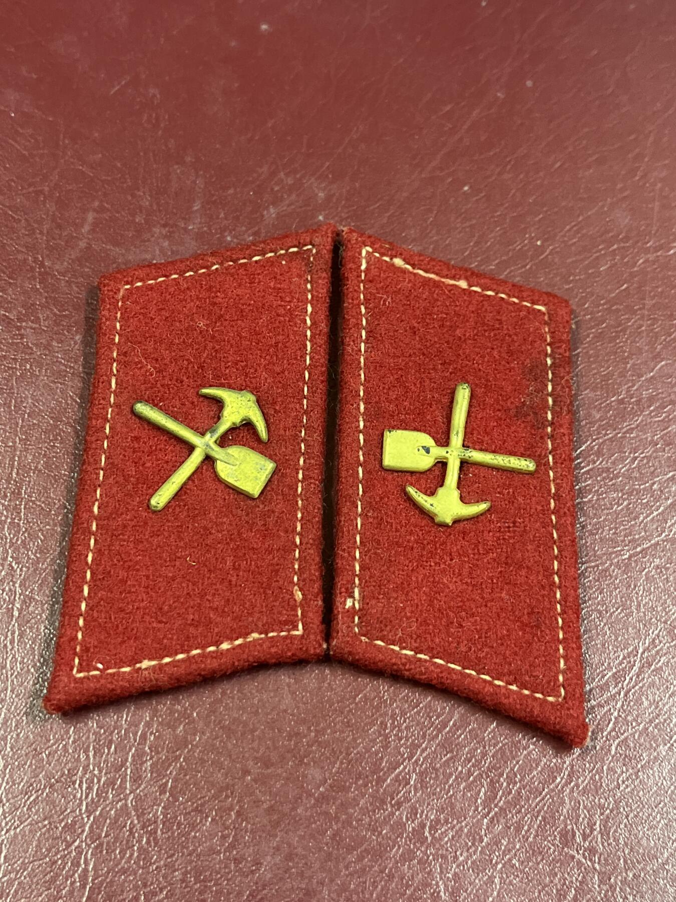 五十年代社会主义国家仿苏联徽章专场拍卖 五十年代苏联工程兵徽章（方铲）