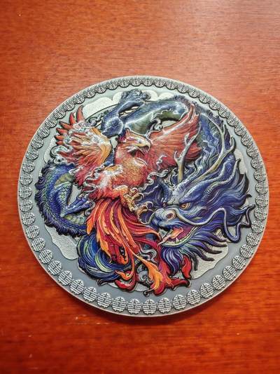 长老汇蛇年精选第九十一场拍卖 - 2021加纳龙凤5塞地仿古高浮雕彩色银币，盒证全，50克999银，888枚