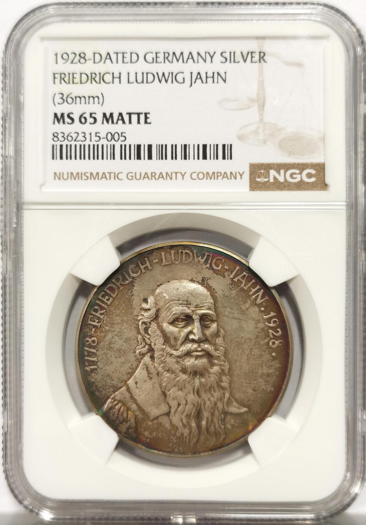 博洋堂“岁启嘉年”2026新年精品大拍专场暨第155期（全场包邮） NGC MS65MATTE 唯一冠军分 1928年德国纪念体操运动的创始人弗里德里希·路德维希·扬诞辰150周年纪念章。设计极为精美，个人纹章与花纹的完美融合，顶级五彩包浆，磨砂精制状态斐然