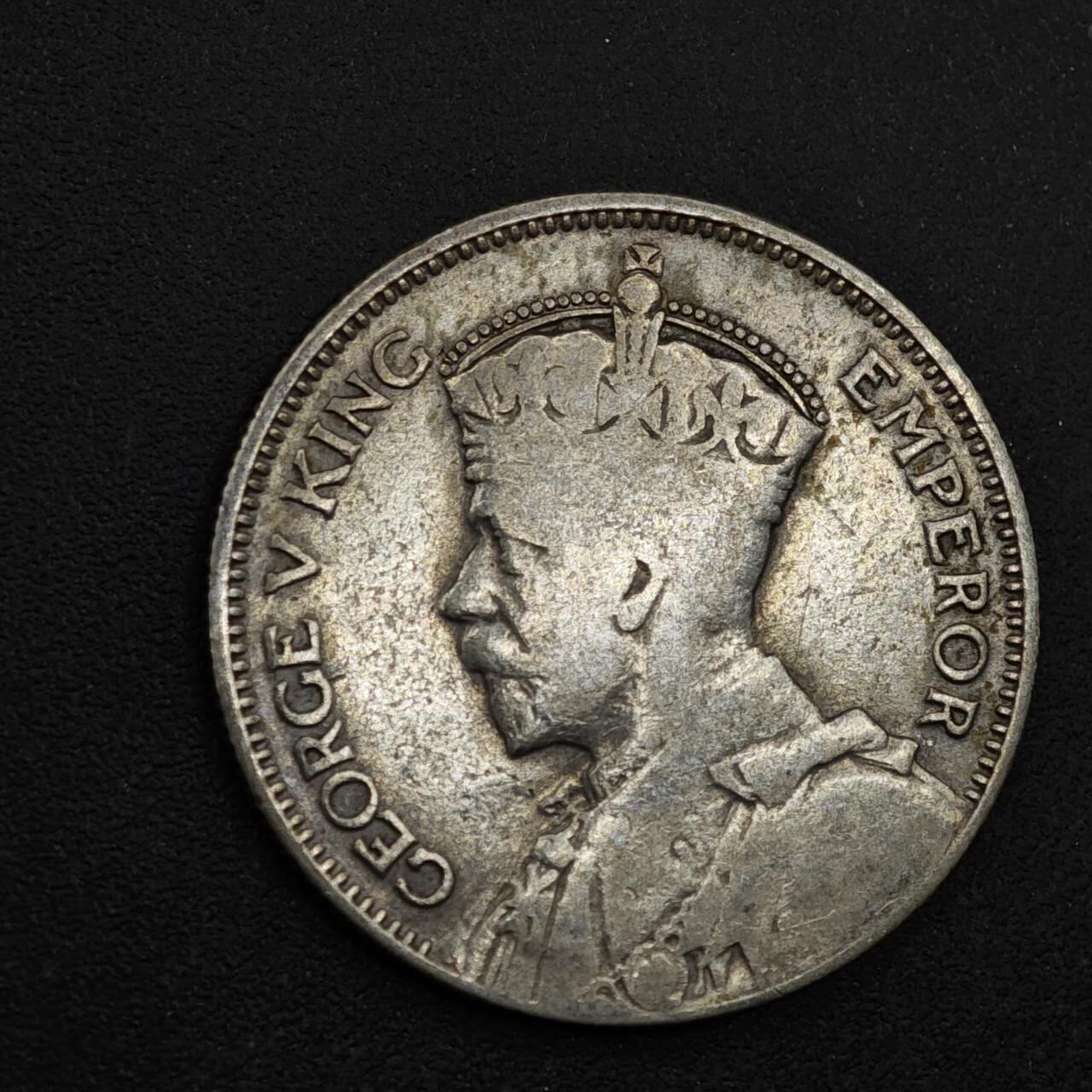 【淘币小摊】限时拍第八百三十九拍  散币银币场  满百包邮可预留两周  周一统一发货  斐济1935年乔治五世一先令银币参考银价47
