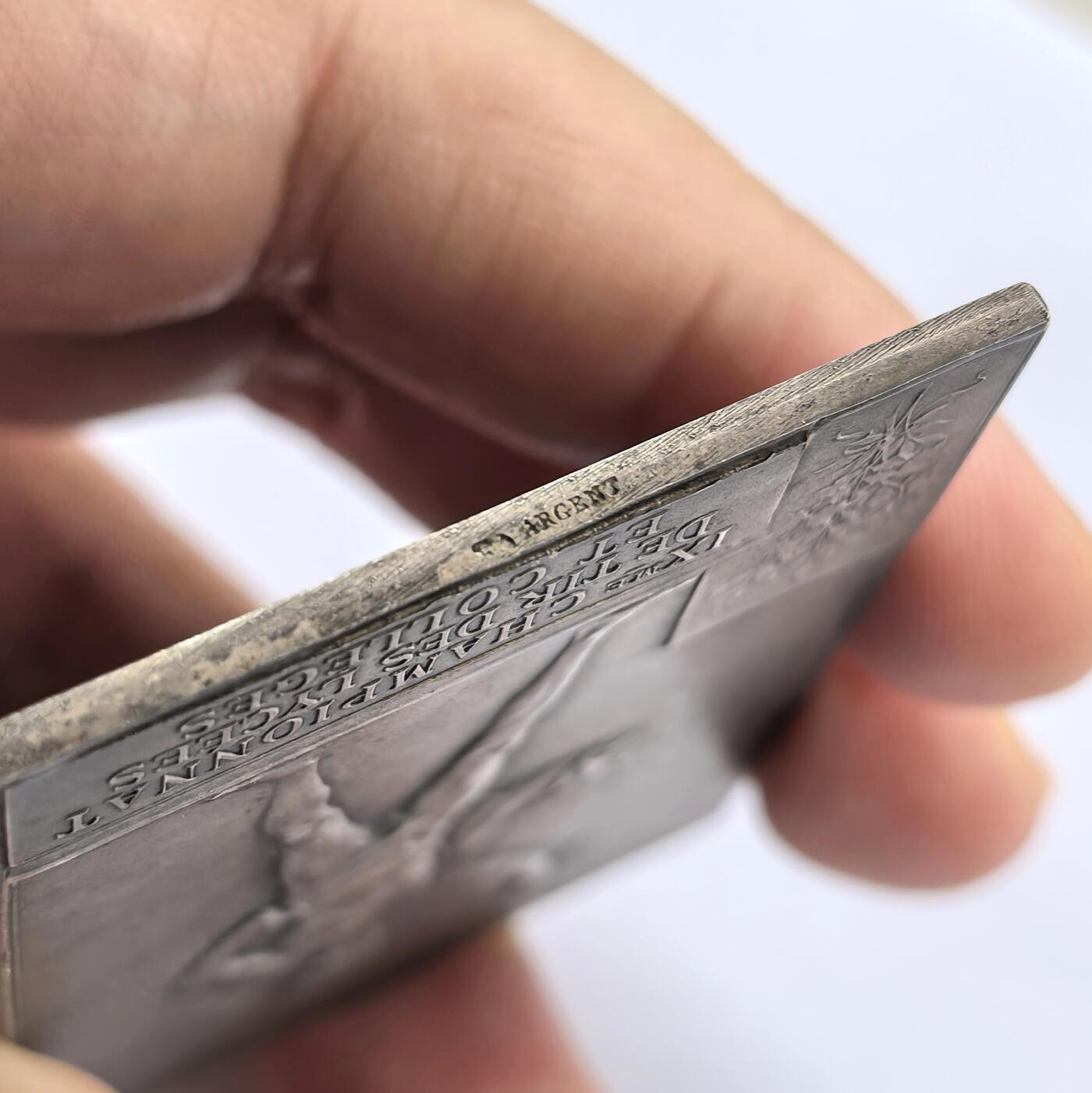 博洋堂“岁启嘉年”2026新年精品大拍专场暨第155期（全场包邮） 1900年巴黎世博会奥运会纪念银章，Vernon大师作品，边铭Argent，60*42mm，品相好。