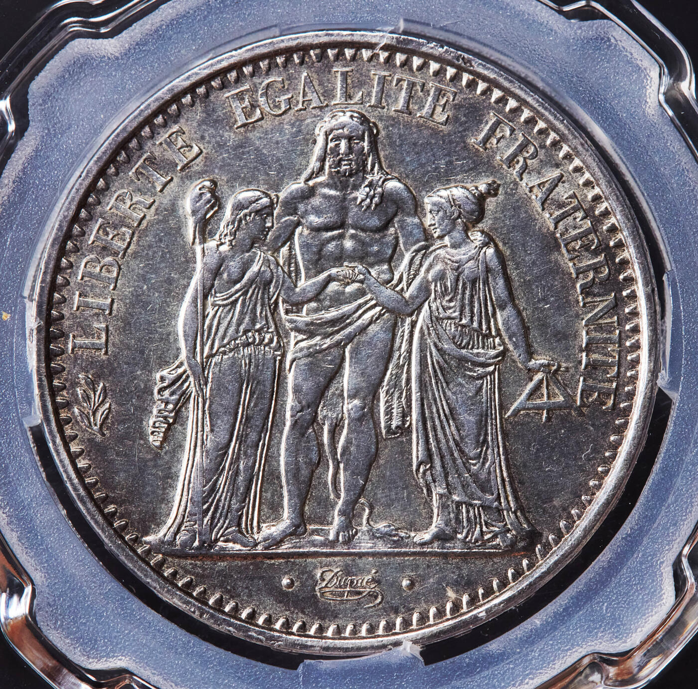 【俄甄集藏】2026年(046)01-07 星期三 晚 19:30 全场包邮 法国1966年大力神10法郎大银币，信泰 MS64，重25克，90%银