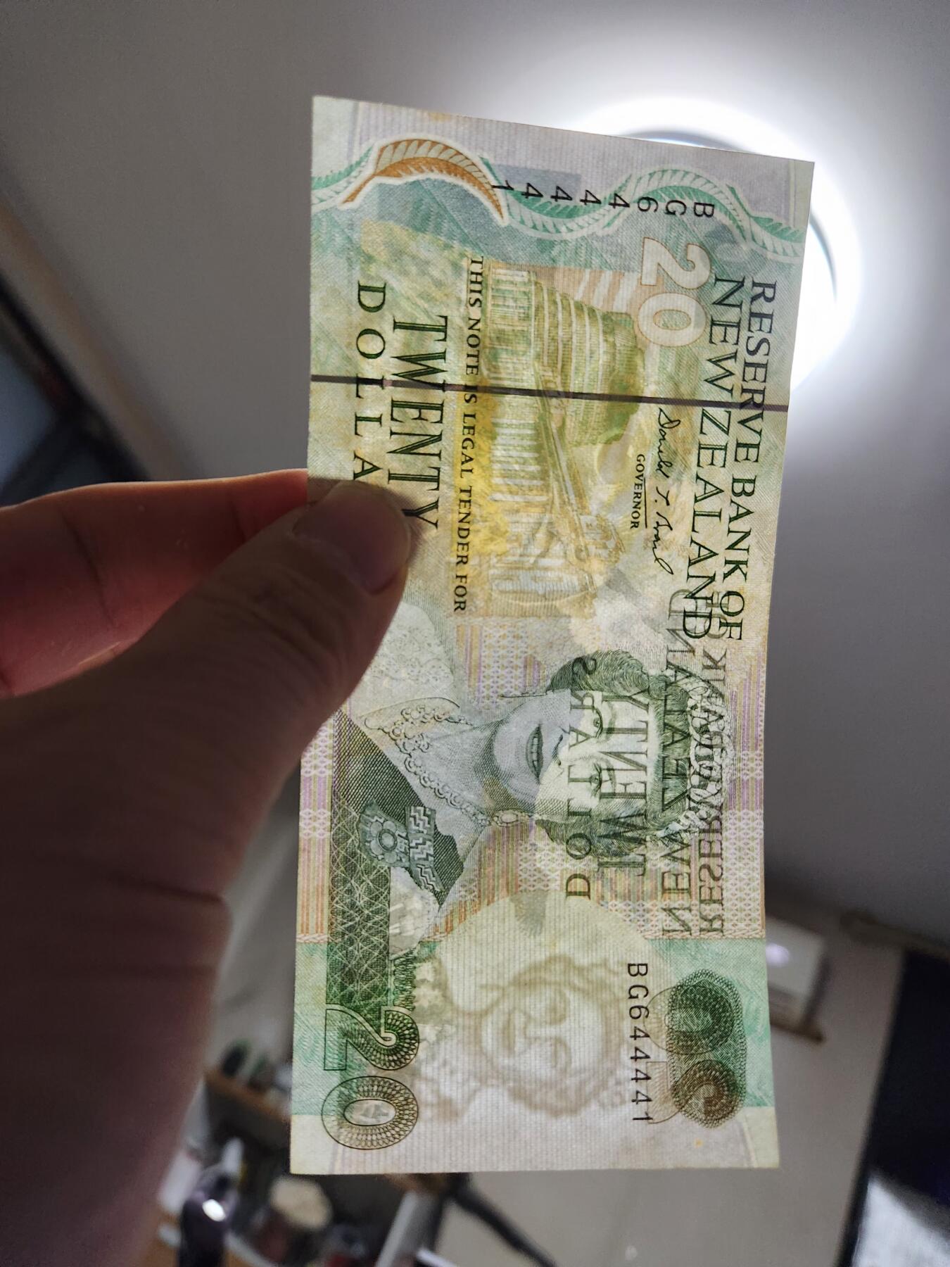 1月2号晚上8点 外国纸币自动截拍第78场