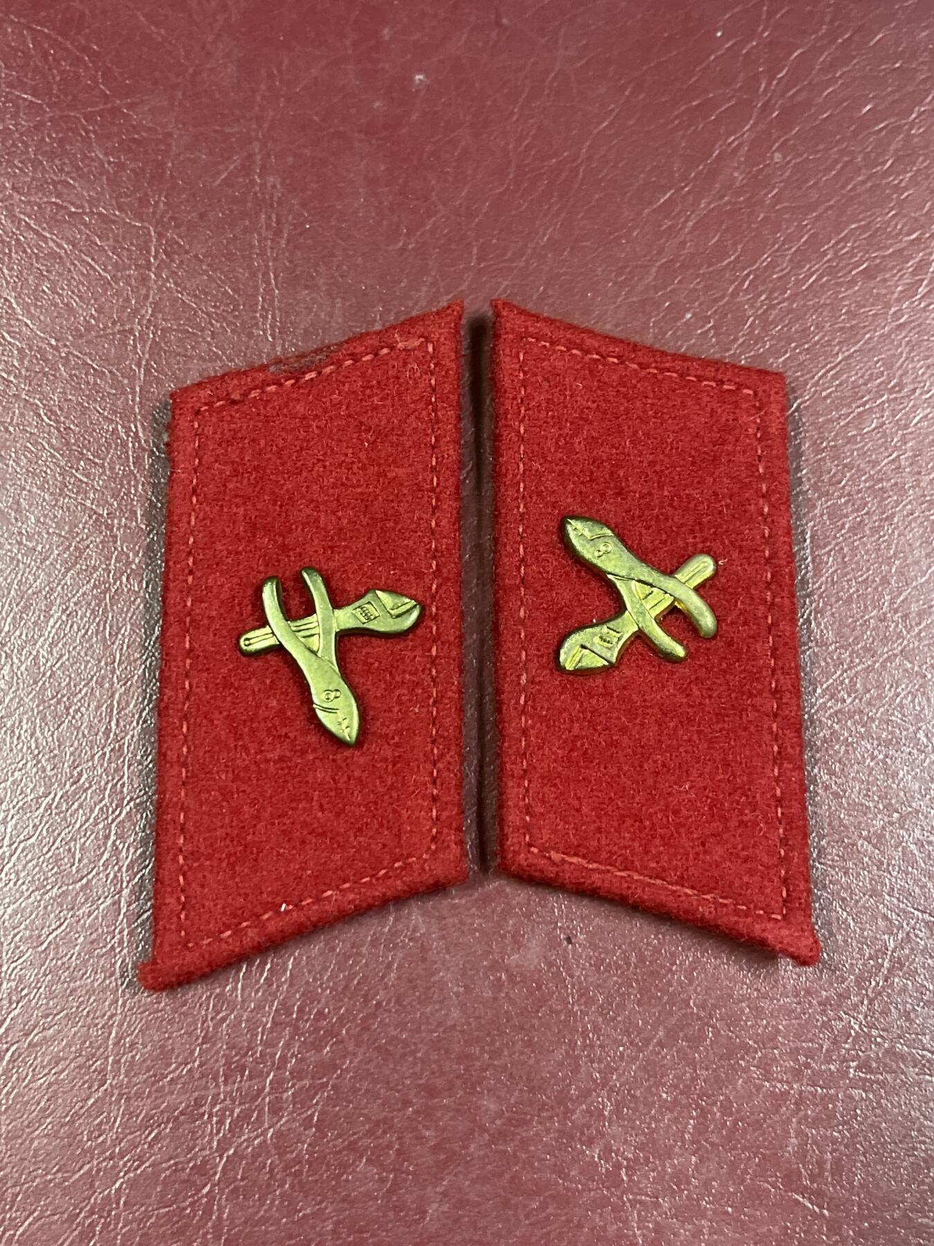 五十年代社会主义国家仿苏联徽章专场拍卖 五十年代苏联技术军官徽章