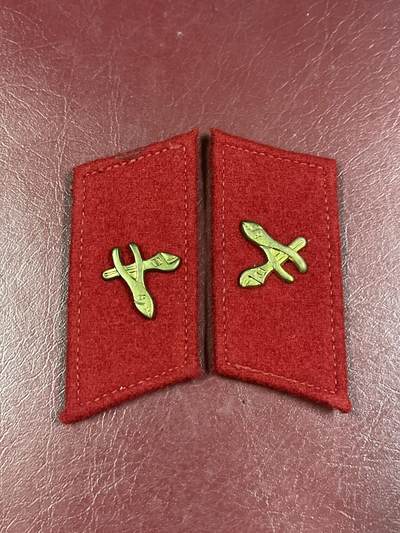 五十年代社会主义国家仿苏联徽章专场拍卖 - 五十年代苏联技术军官徽章